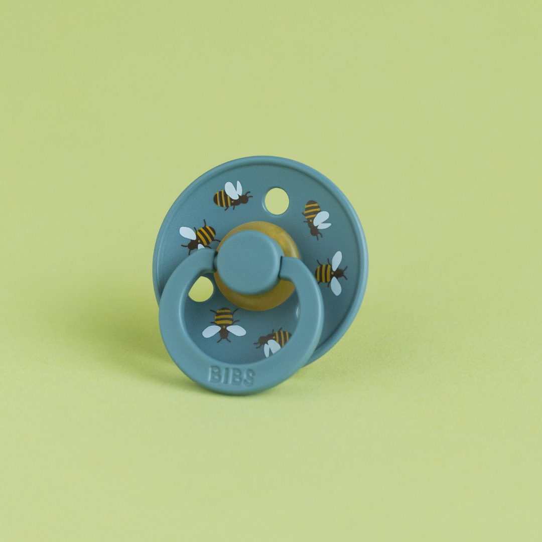 BIBS Studio Méhecskék Colour - páva