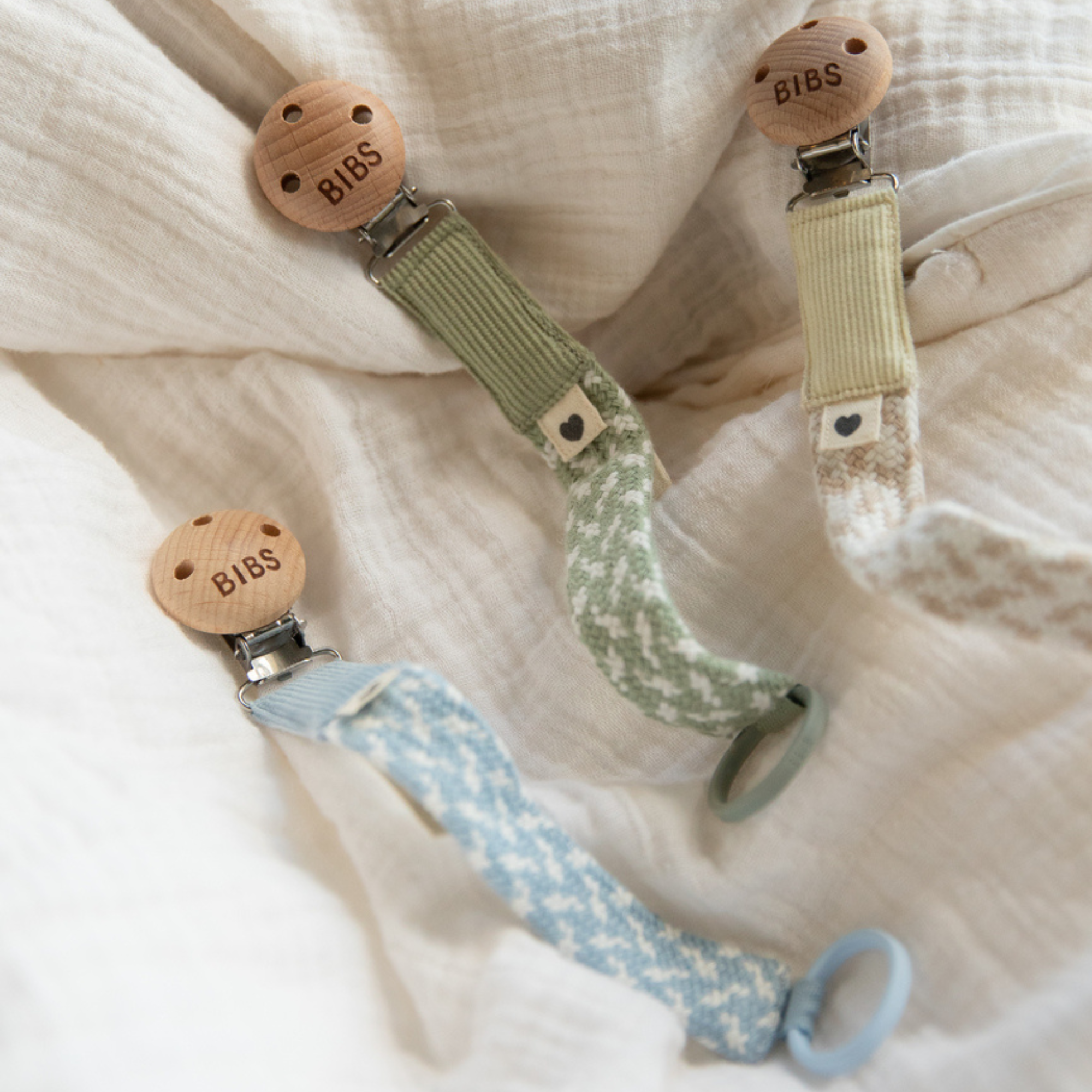 BIBS pamut cumilánc zsálya és krémfehér színben - pippadu