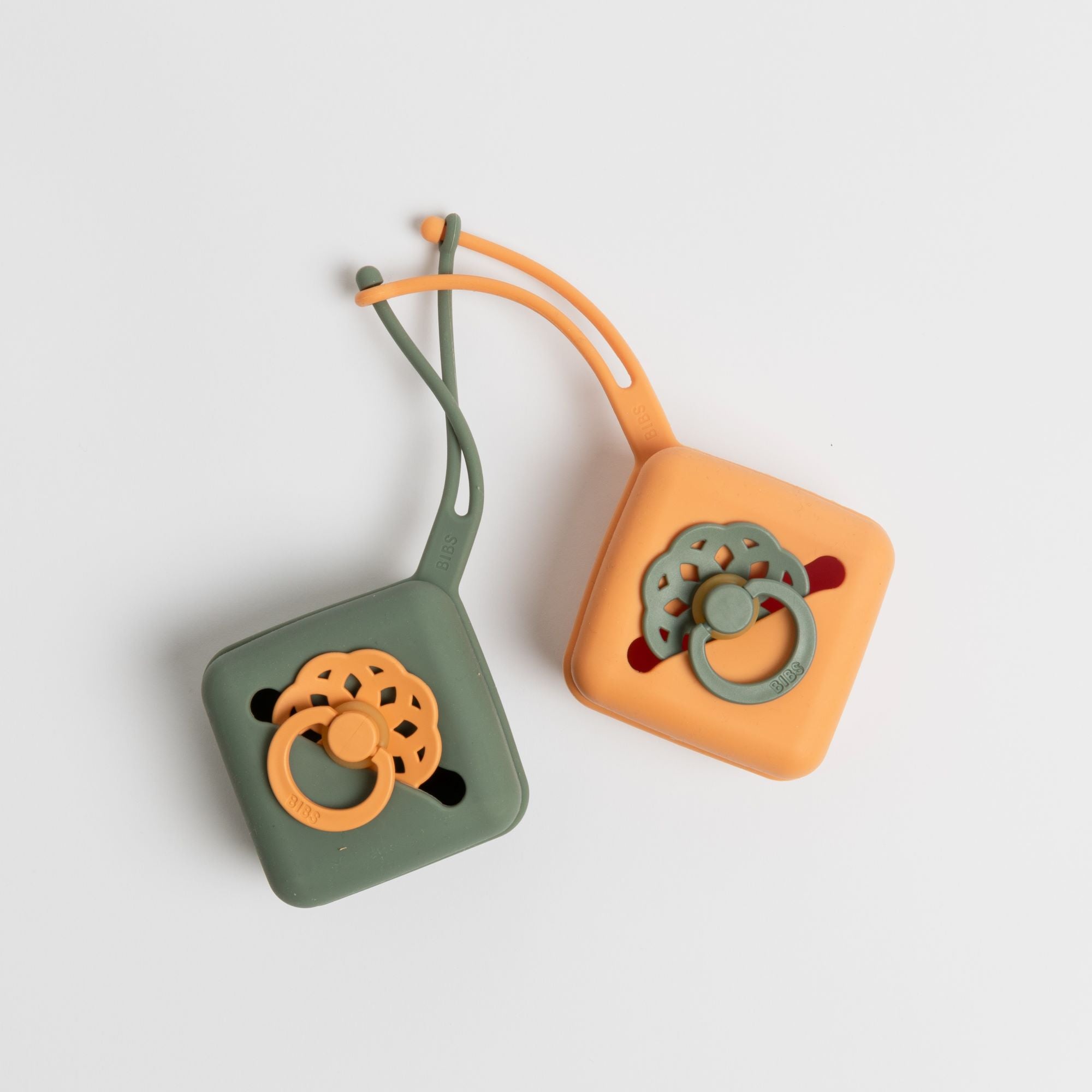 Szilikon cumitartók bestseller színekben Boheme cumikkal - pippadu