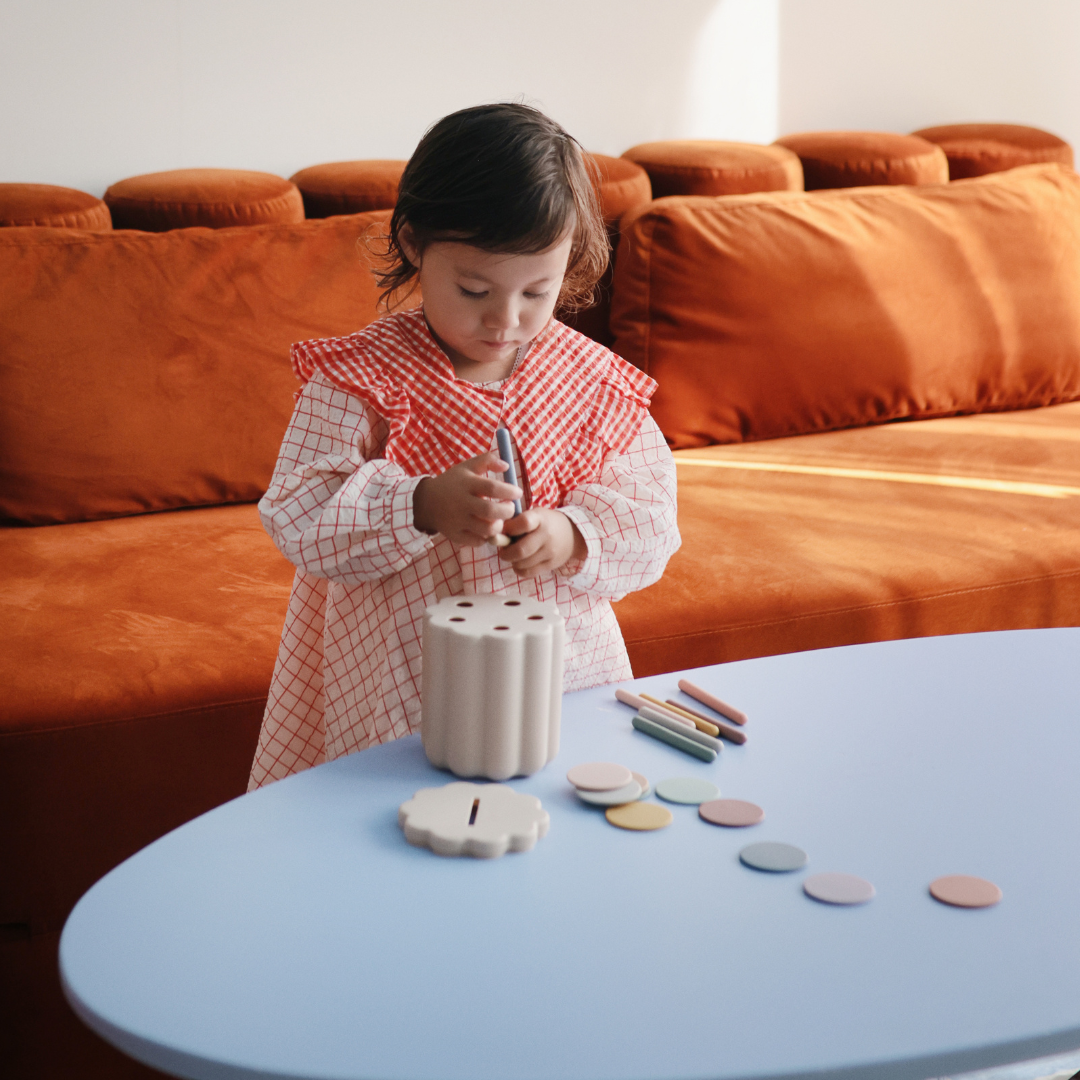 Formabedobó szett - érmék és pálcák