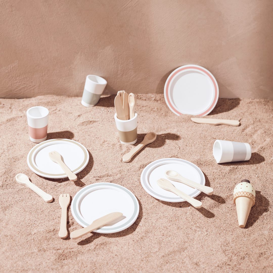 Fa játék étkészlet szett gyerekeknek