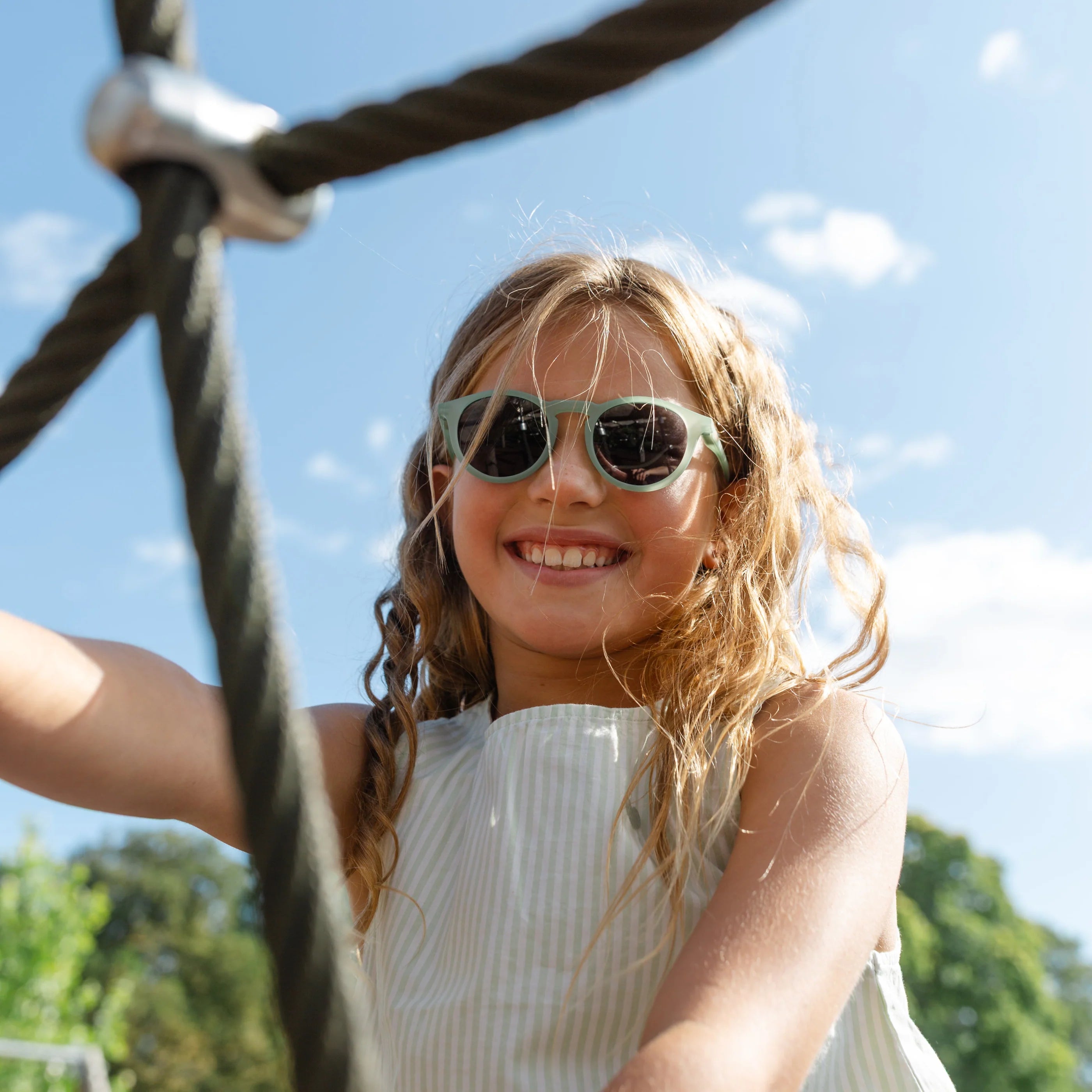 Leosun gyerek napszemüveg - Zsálya
