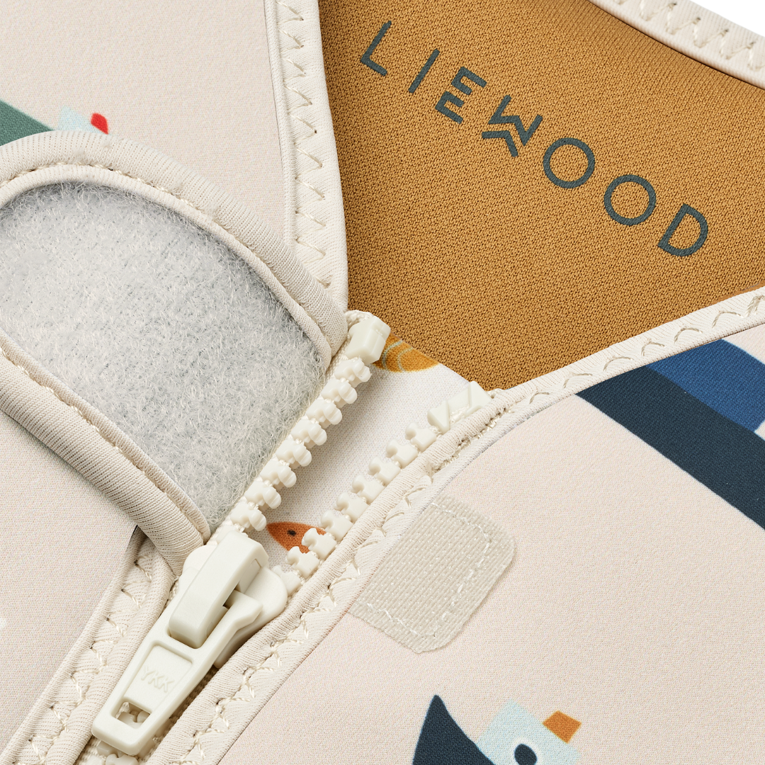 Liewood Dove gyerek úszómellény hajó mintákkal
