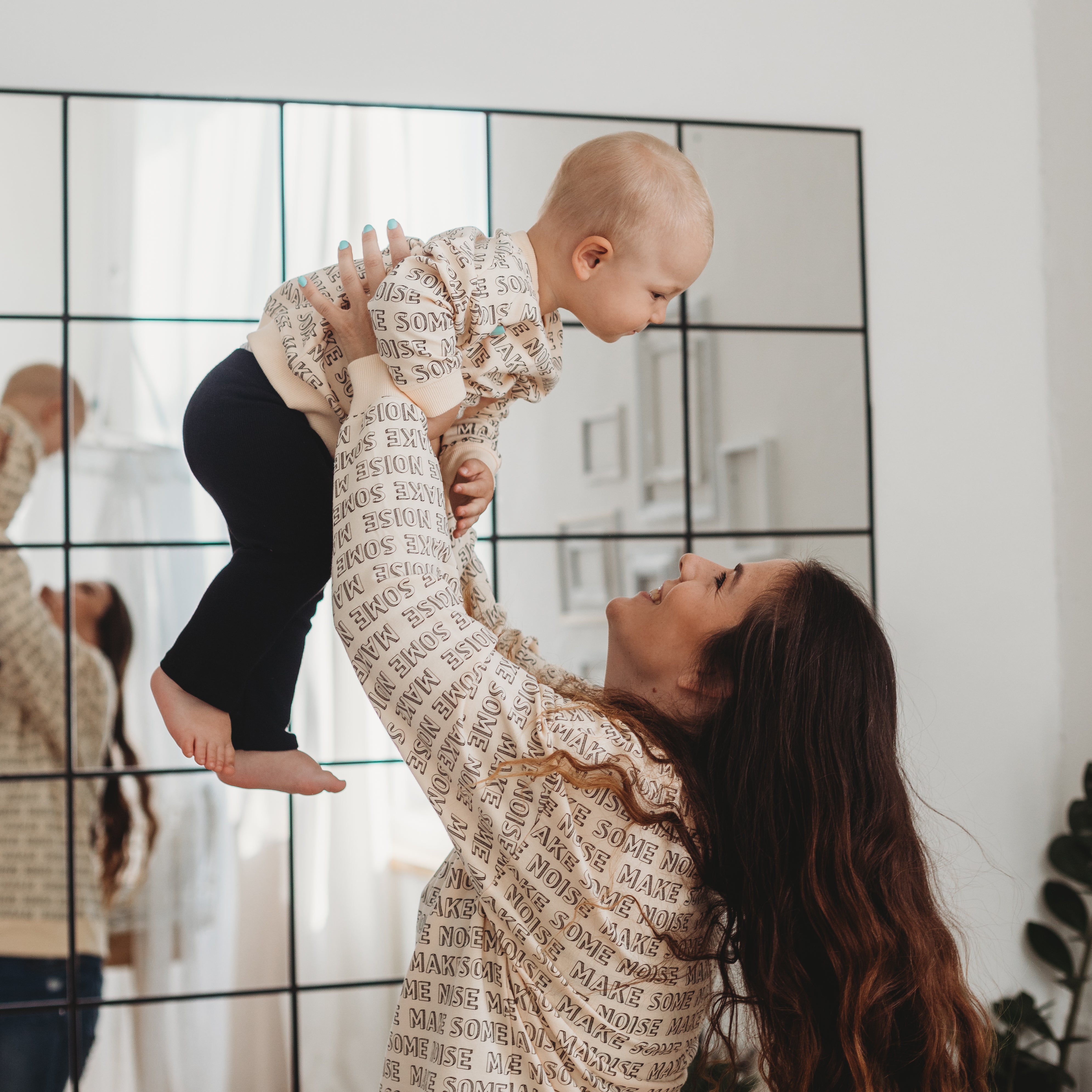 Anya és fia pulóver szett make some noise felirattal - Pippadu