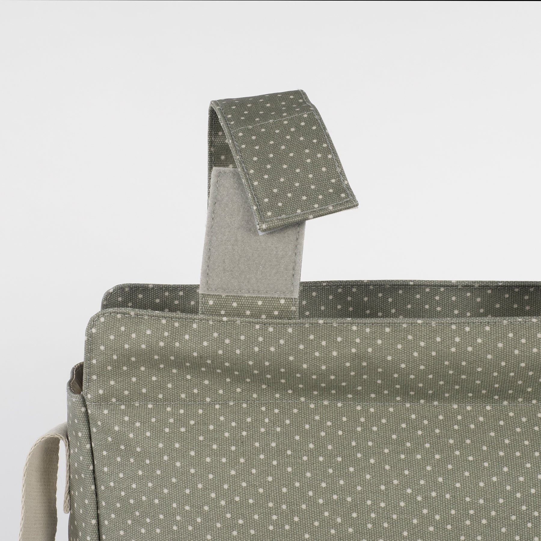 Pelenkázó táska - Pöttyös (Olíva)