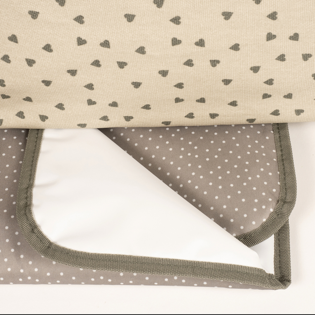 Pelenkázó hátizsák - Csupaszív (Olíva)