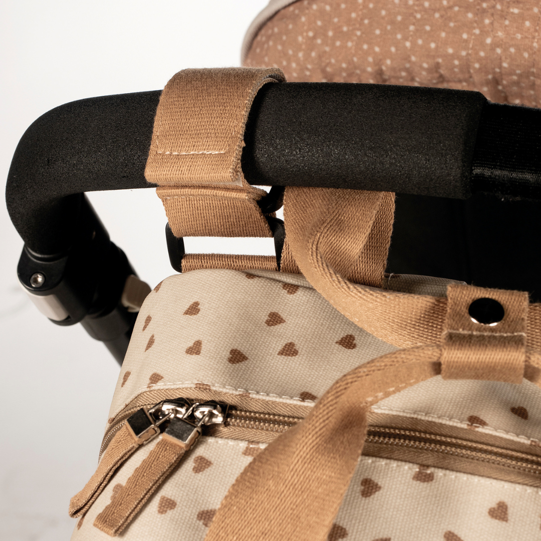 Pelenkázó hátizsák - Pöttyös (Fahéj)