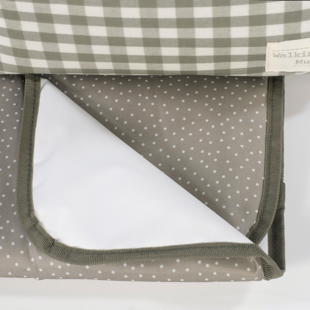 Pelenkázó táska - Caetana (Oliva)