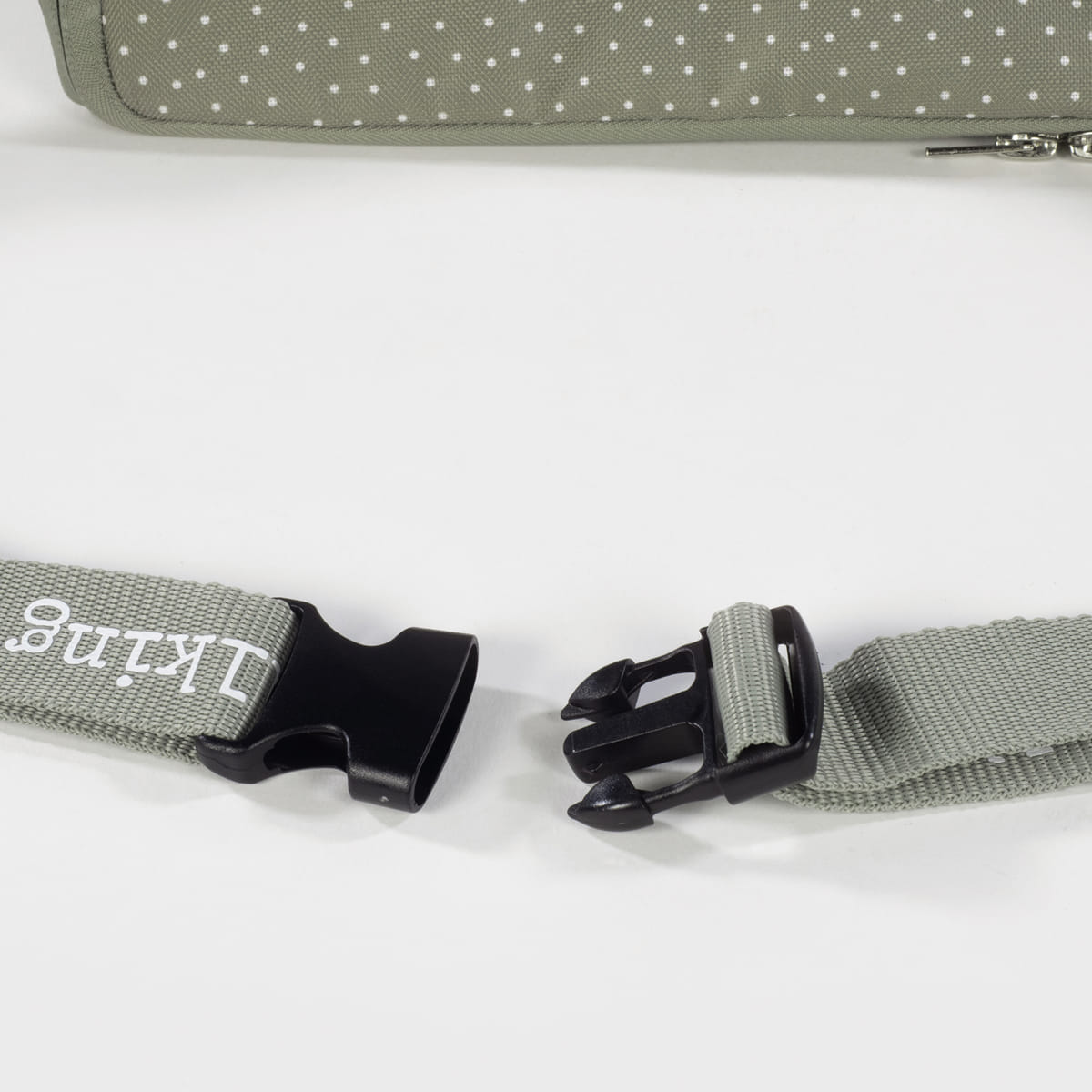 Hordozható textil székmagasító - Pöttyös (Oliva)