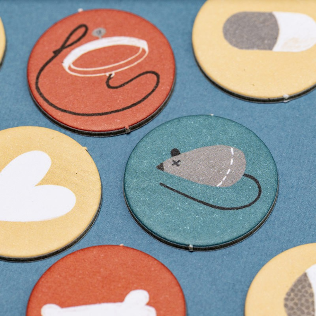 Londji Bobby & Misha gondoskodós társasjáték gondoskodási jelölők és korongok