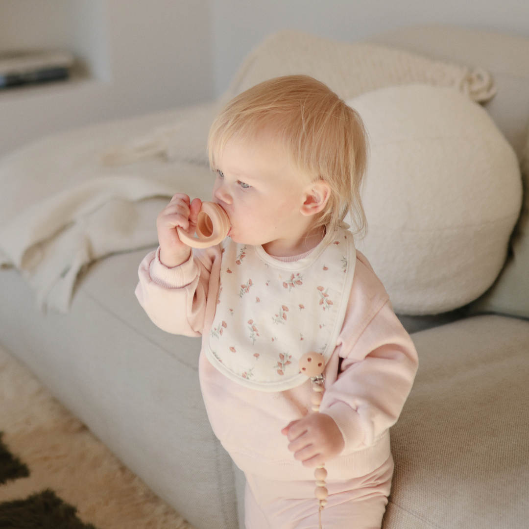 Muszlin nyálkendő - púder/virágos (2 db)