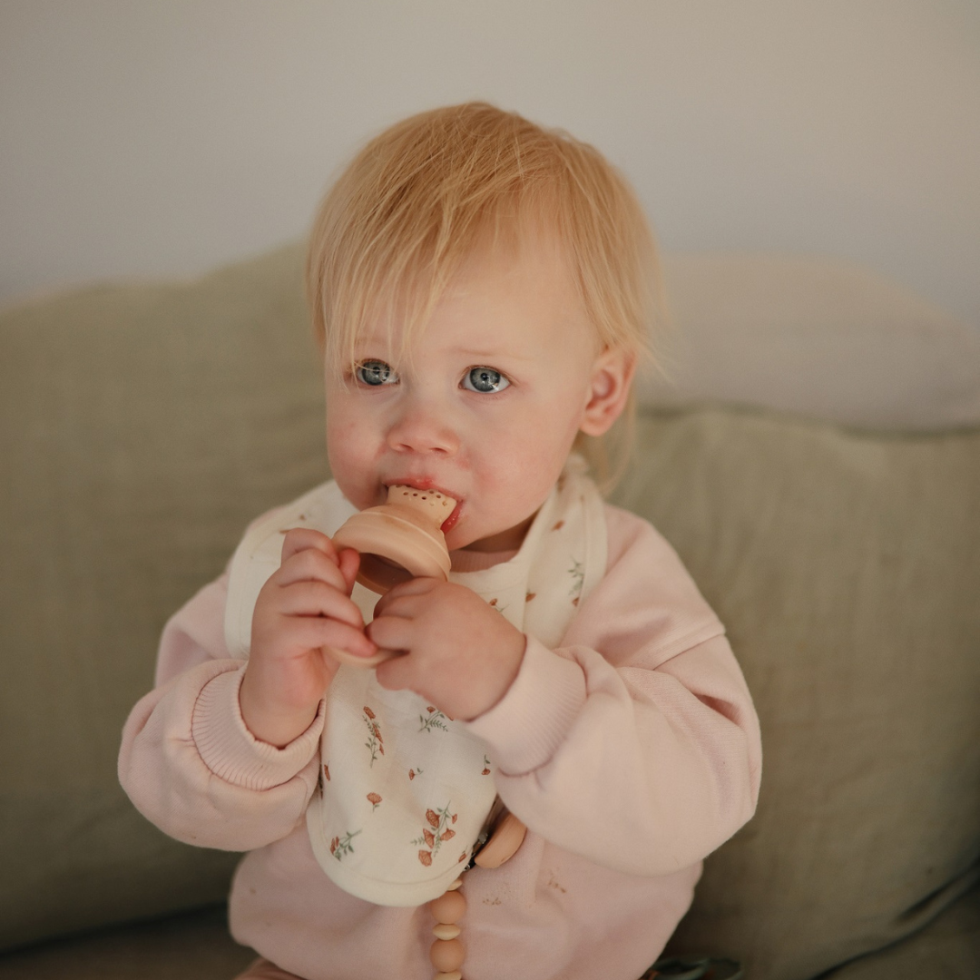 Muszlin nyálkendő - púder/virágos (2 db)