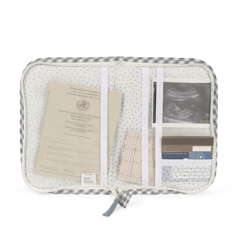 Walking Mum Praliné zöld kockás egészségügyi kiskönyv borító iratokkal és ultrahang fotóval