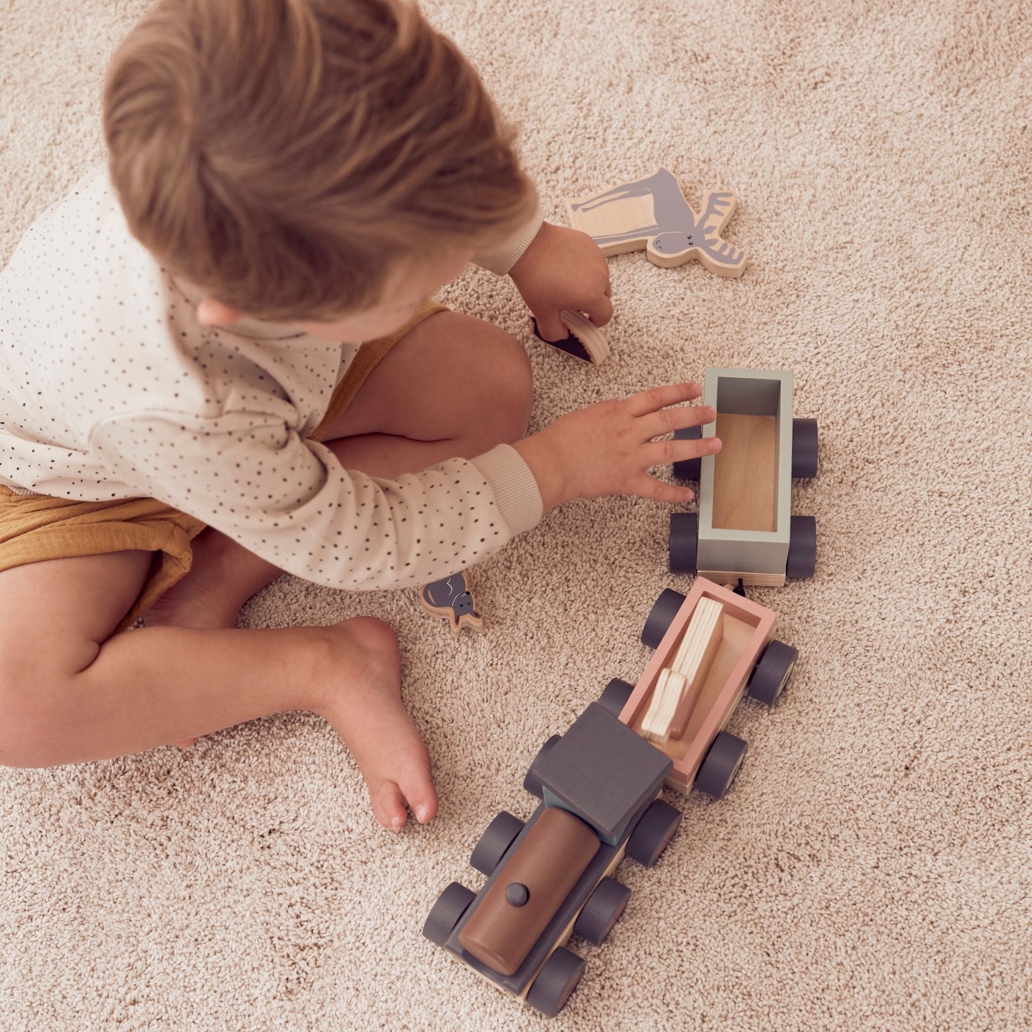 Kid's Concept - Állatos fa vonat a pippadu oldalán - gyerekjáték