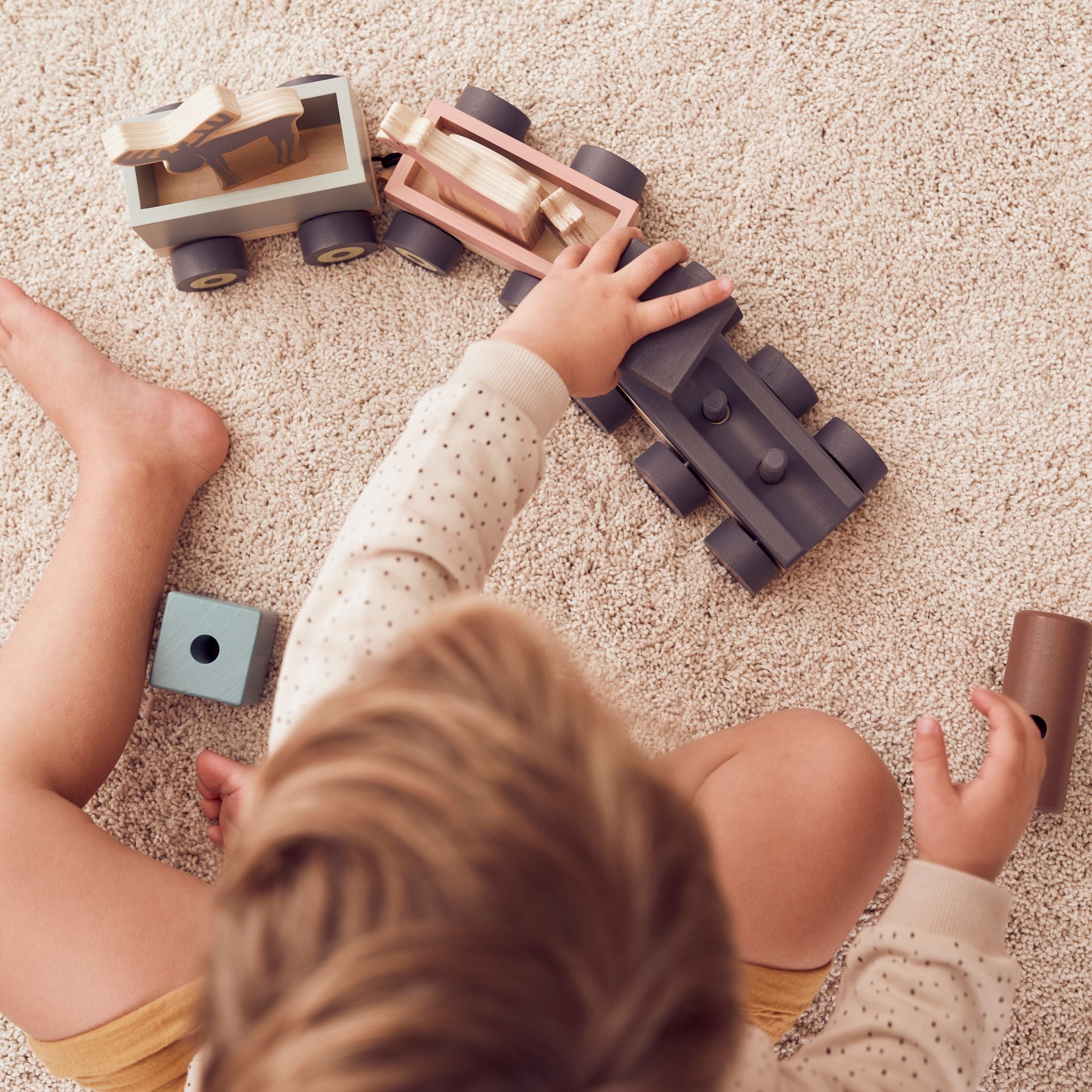 Fa játék vonat gyerekeknek - pippadu - Kid's Concept