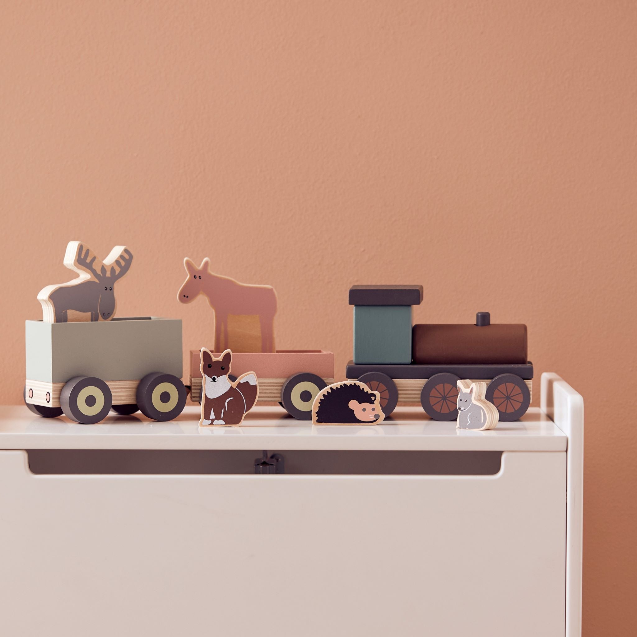 Kid's Concept - Edvin - Állatos fa vonat gyerekjáték - pippadu