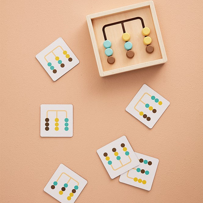 Kid's Concept Szín- és formaválogató fejlesztő játék - pippadu