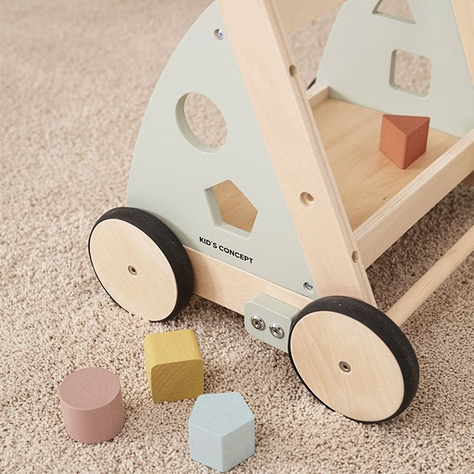 Kid's concept multifunkciós járgány formabedobó résszel - pippadu