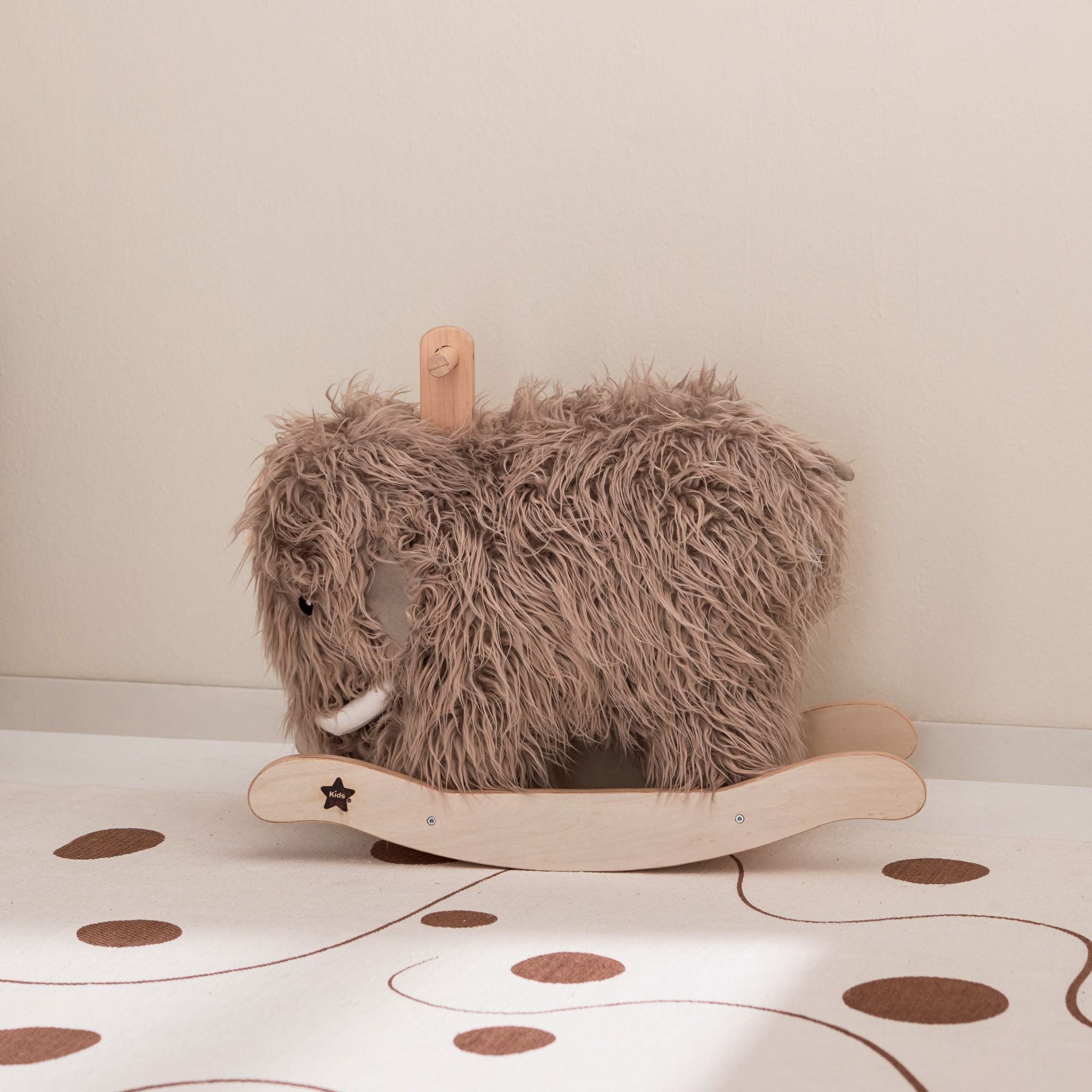 Hintaló fa játék gyerekeknek 18 éves kortól - pippadu - Kid's Concept