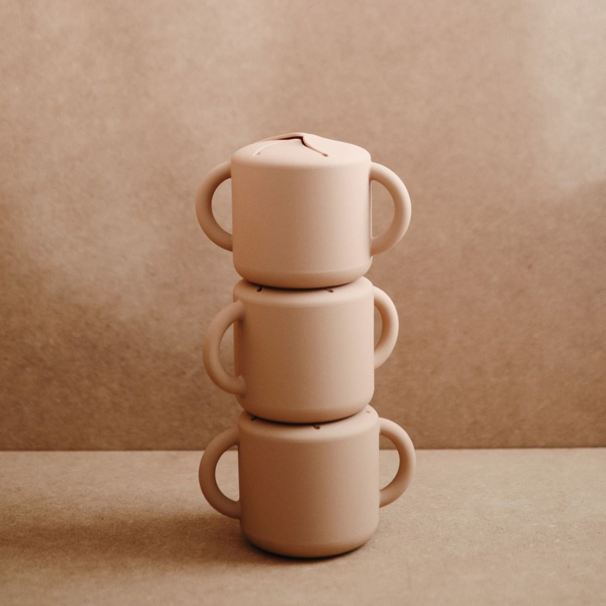 Szilikon nasitartó bézs színben - Pippadu