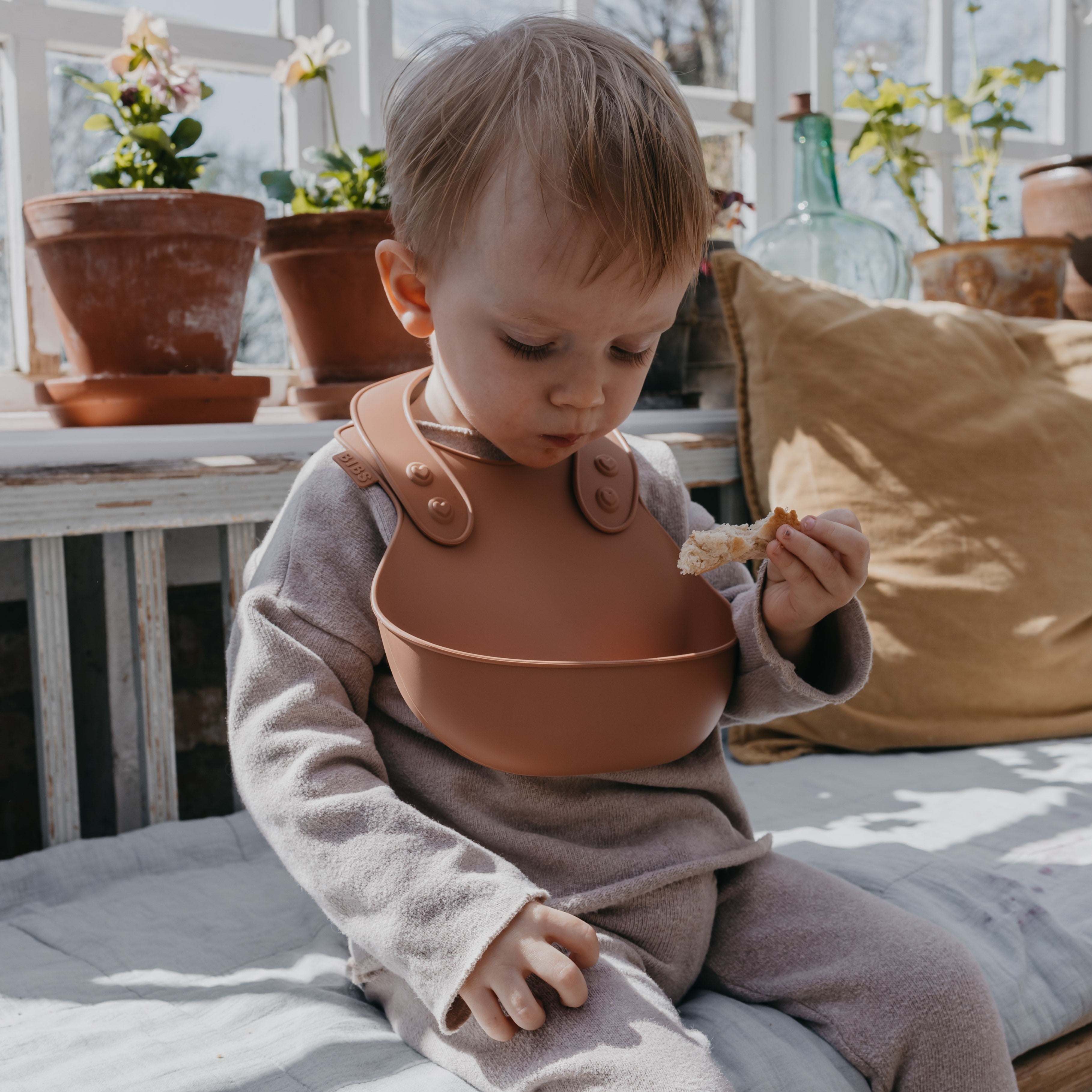 BIBS előke terra szín - pippadu