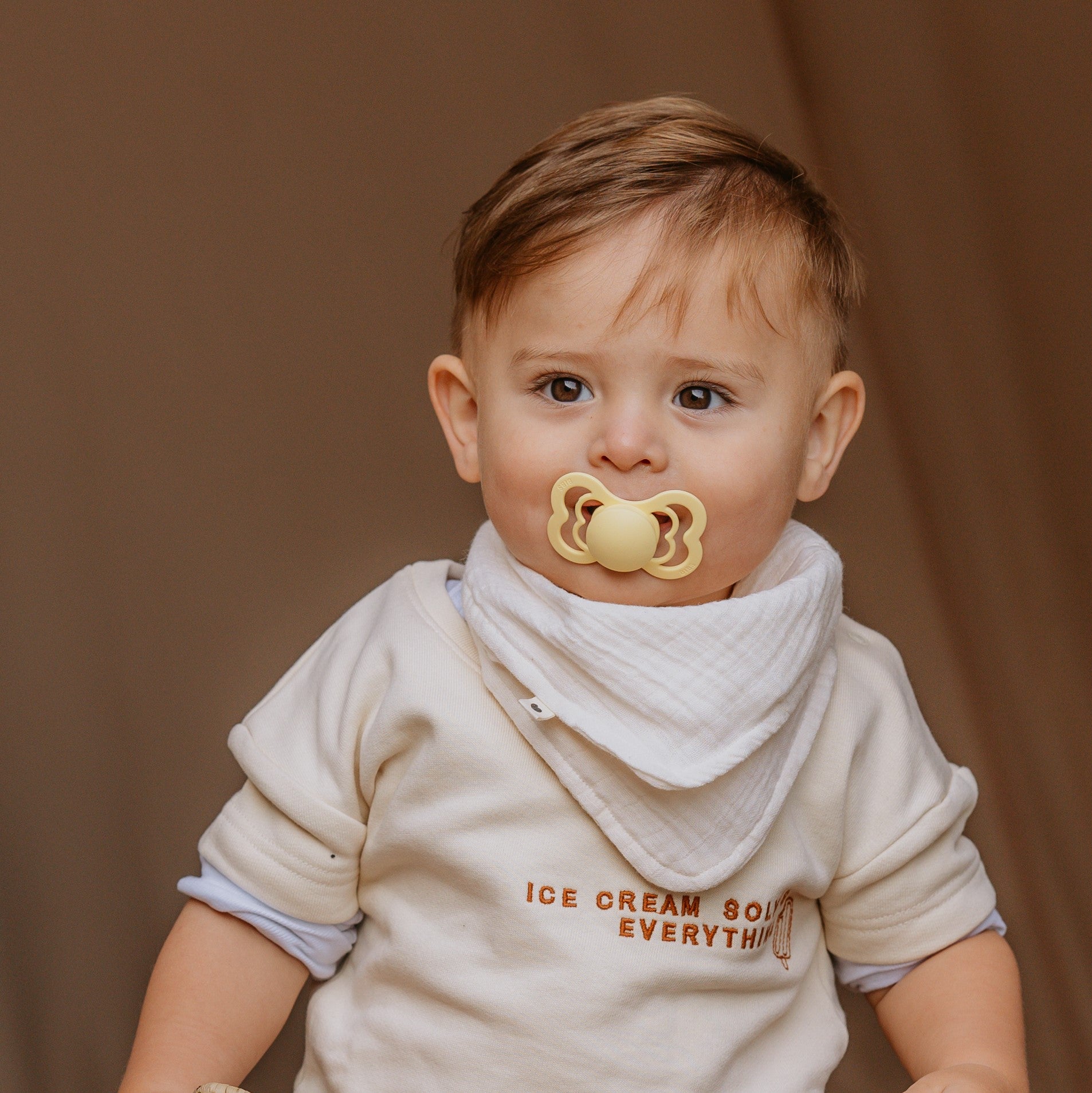 BIBS Supreme napsugár színben - pippadu - natúrkaucsuk cumifej