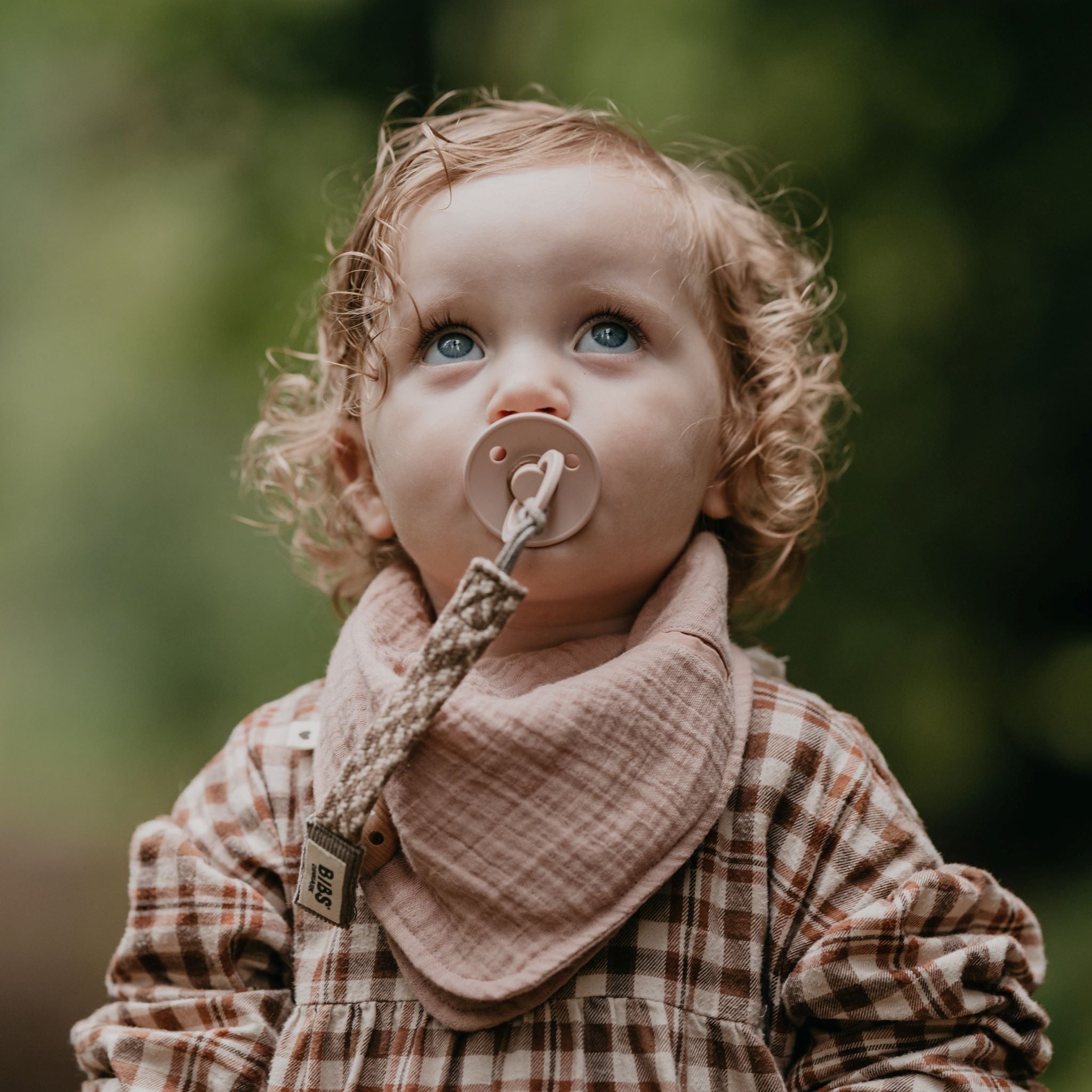 BIBS muszlin nyálkendő - púderrózsaszín színben - pippadu