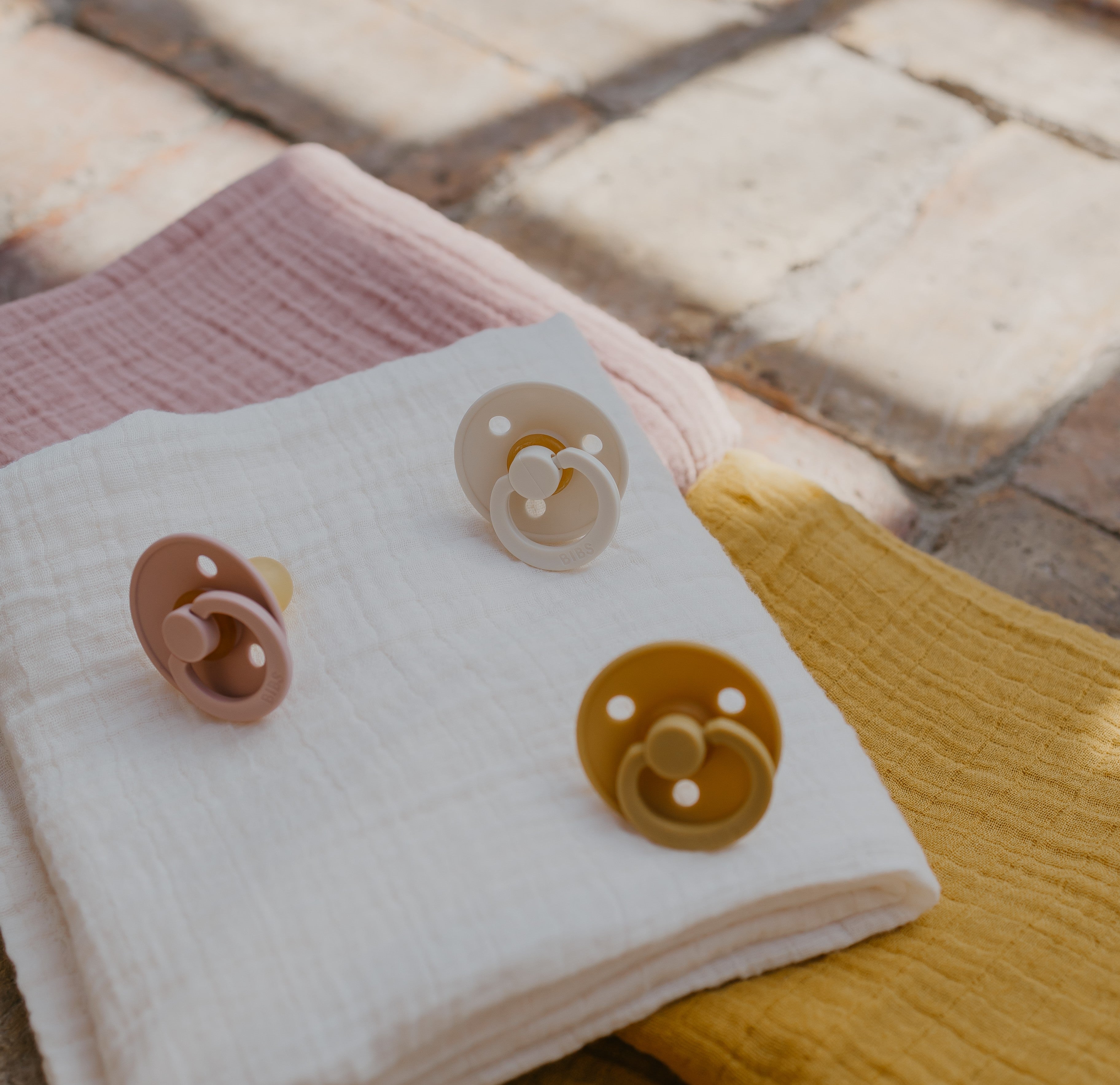 BIBS muszlin pólya krémfehér színben a pippadu webshopban