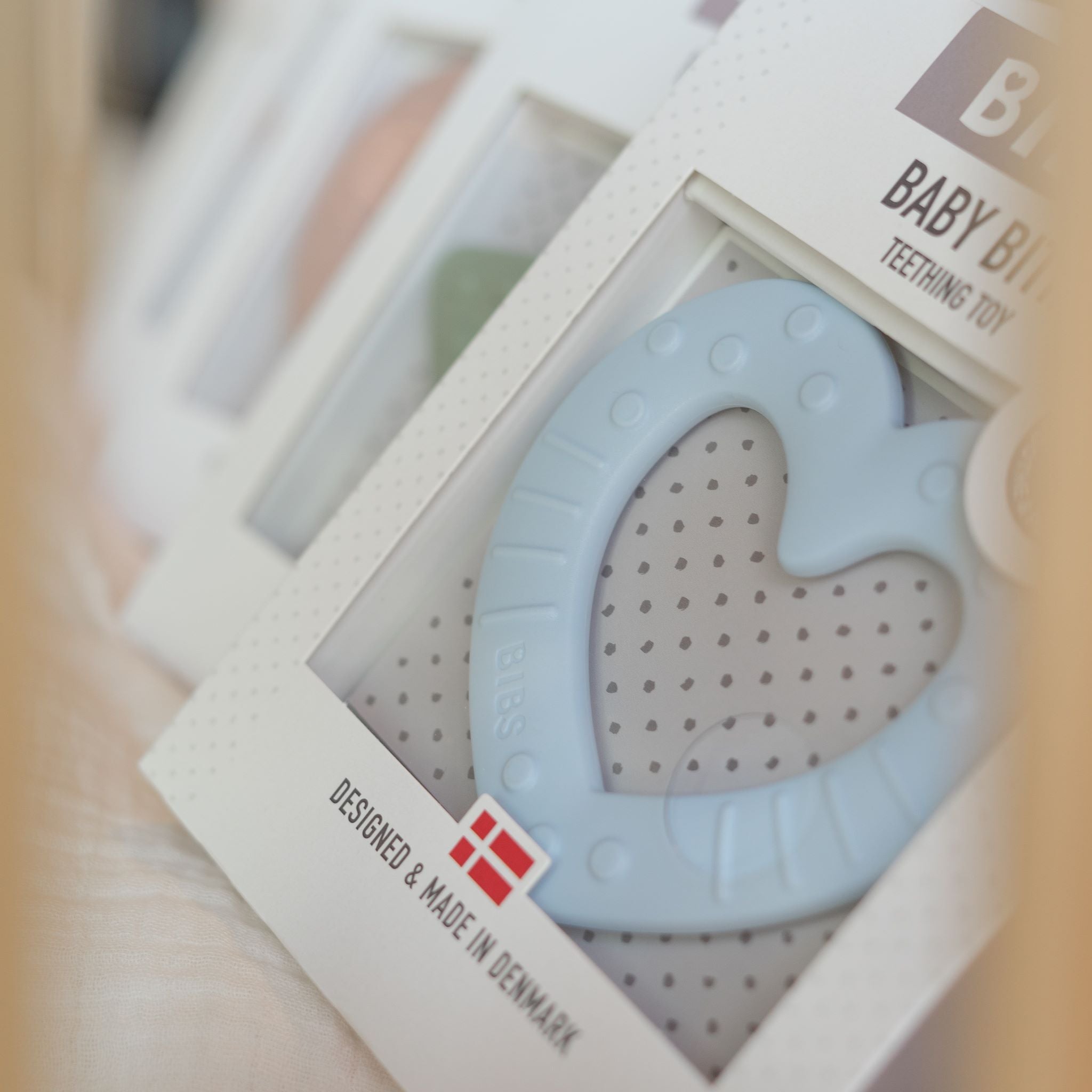 BIBS rágóka - szívecske forma - pasztellkék színben - pippadu