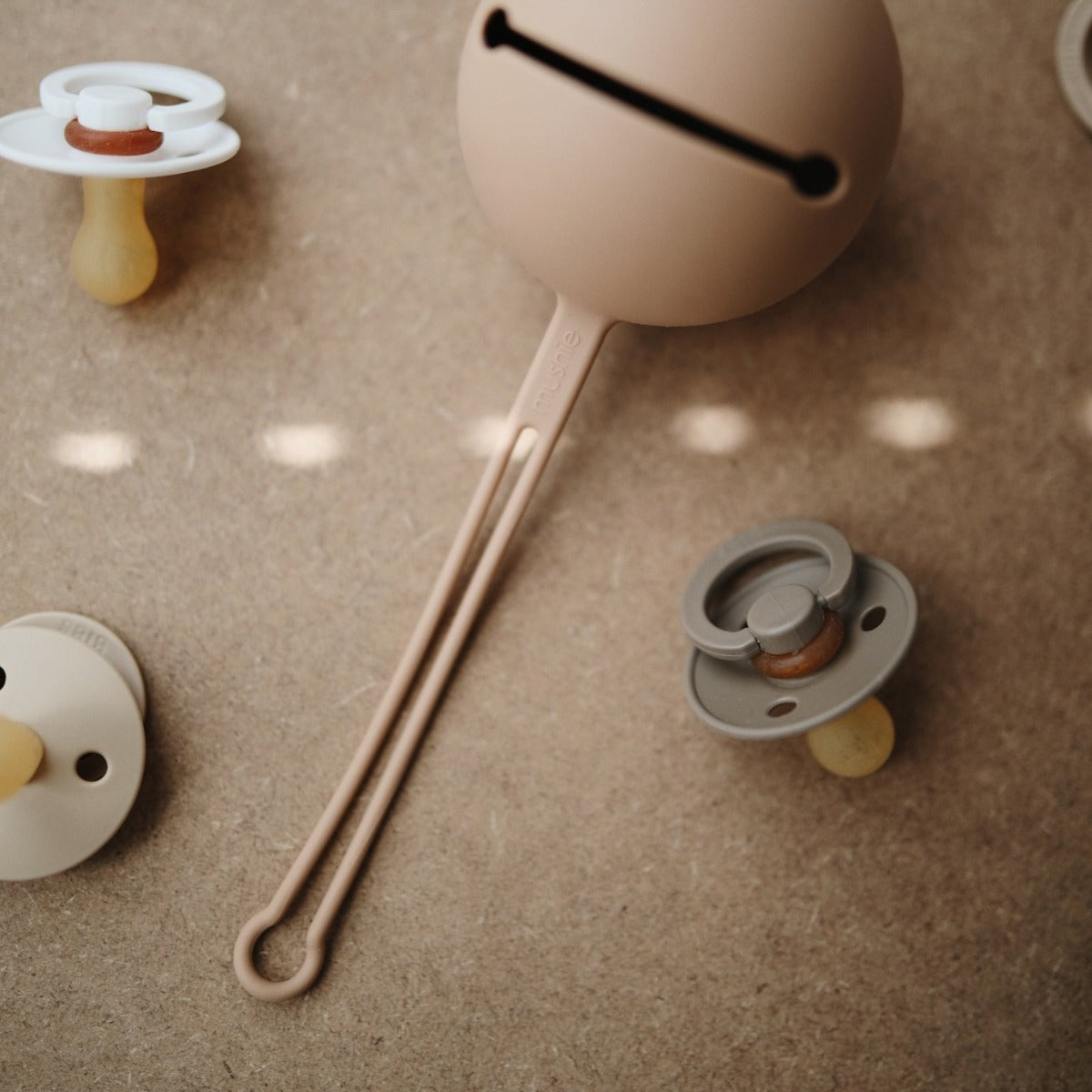 Cumitartó - bézs - Pippadu