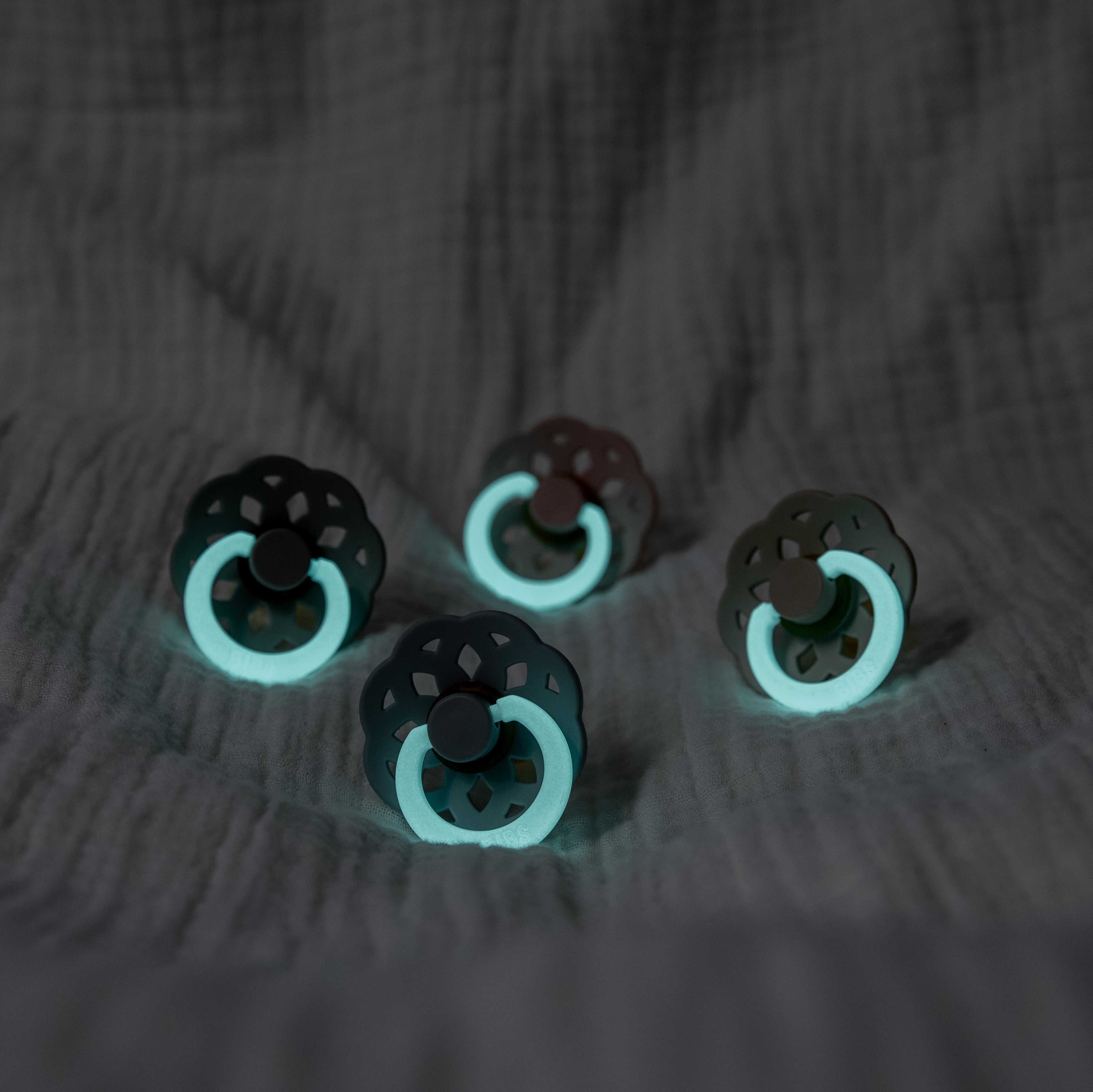 BIBS Boheme éjszakai cumik - esti zsálya és esti delfin - pippadu - több méretben