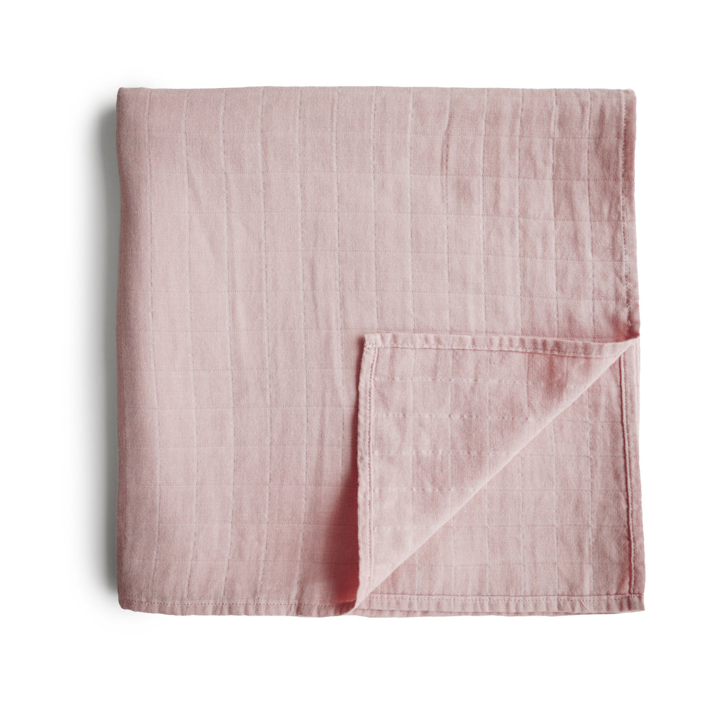 Muszlin pólya a Mushie márkától - rózsás vanília színben - pippadu