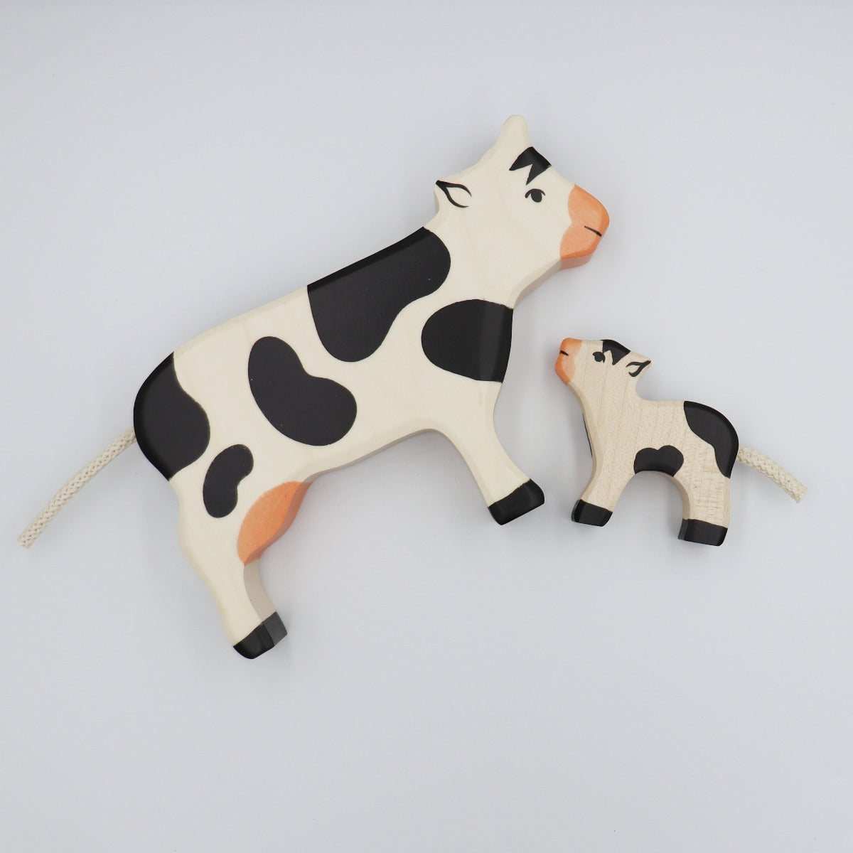 Tehén és kis boci fajátékok Holztiger - Pippadu