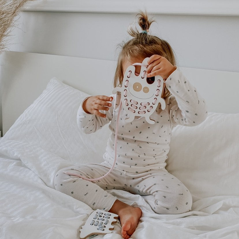 Zezik, a kis földönkívüli készségfejlesztő játék gyerekeknek - pippadu