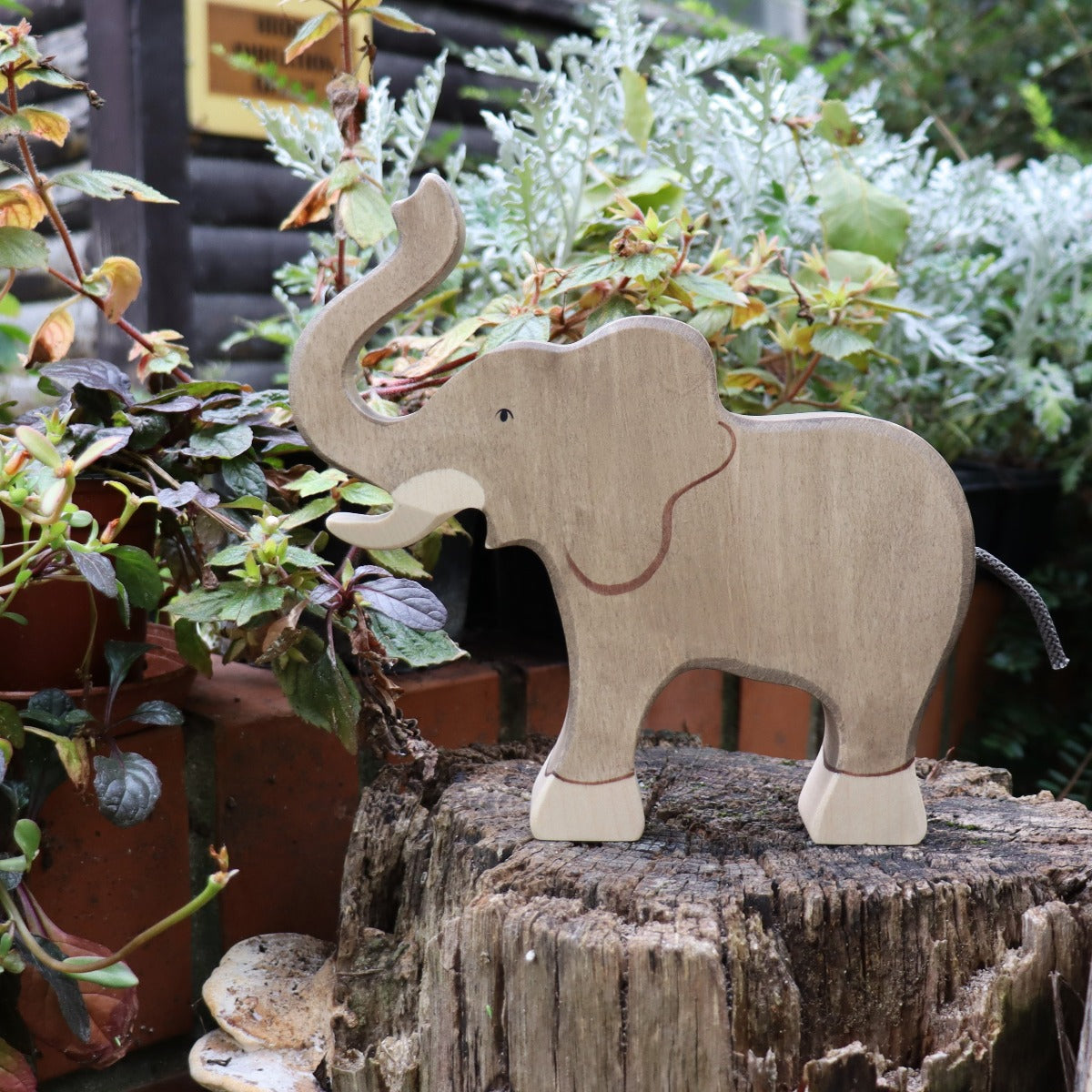 Elefánt fajáték Holztiger - Pippadu