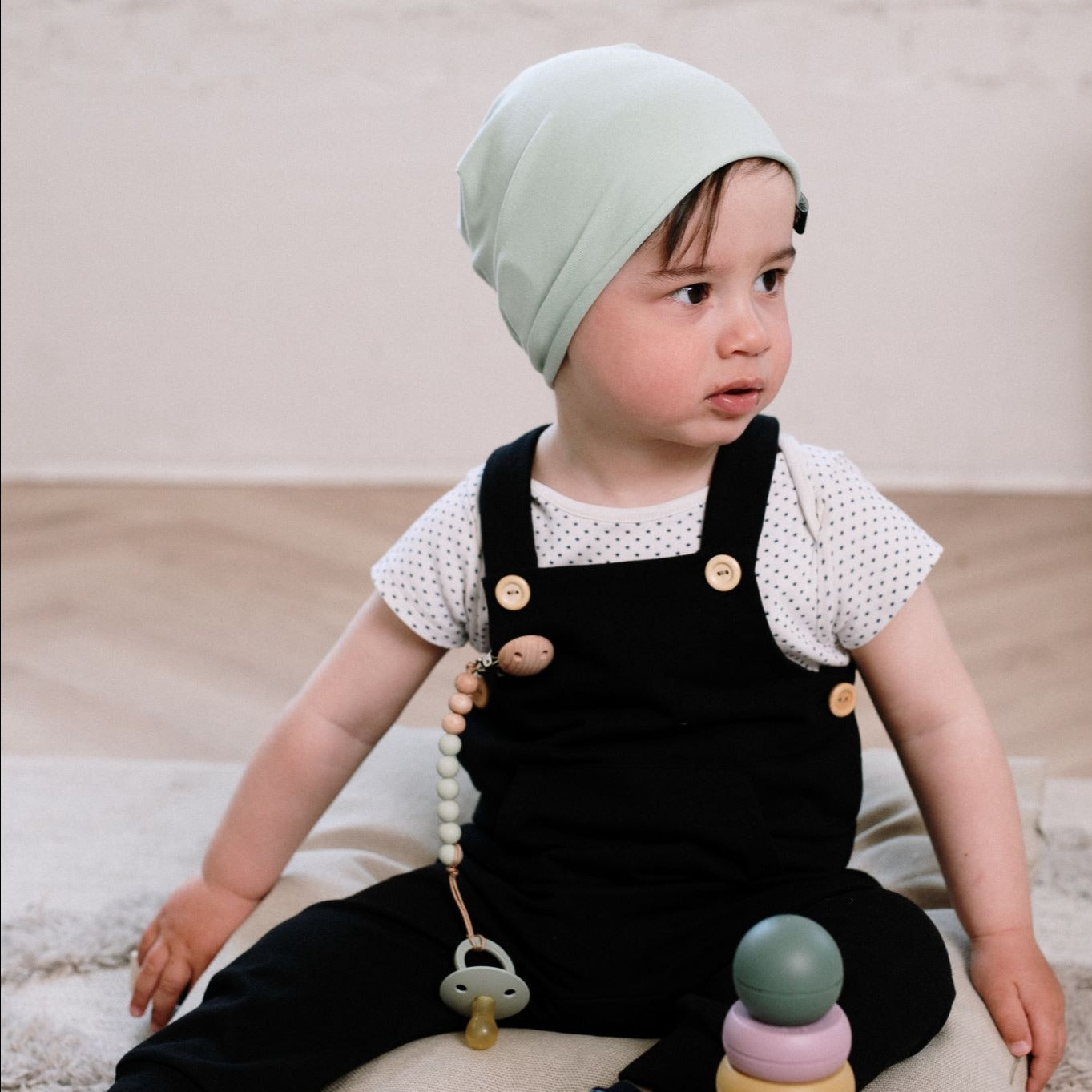 Halványzöld beanie sapka tavaszi - kézzel készütl - pippadu