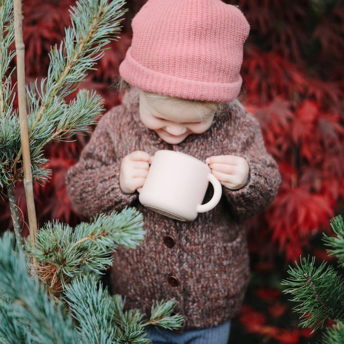 Szilikon nasitartó világosszürke, elefánt színben - morzsamentes étkezés - Pippadu