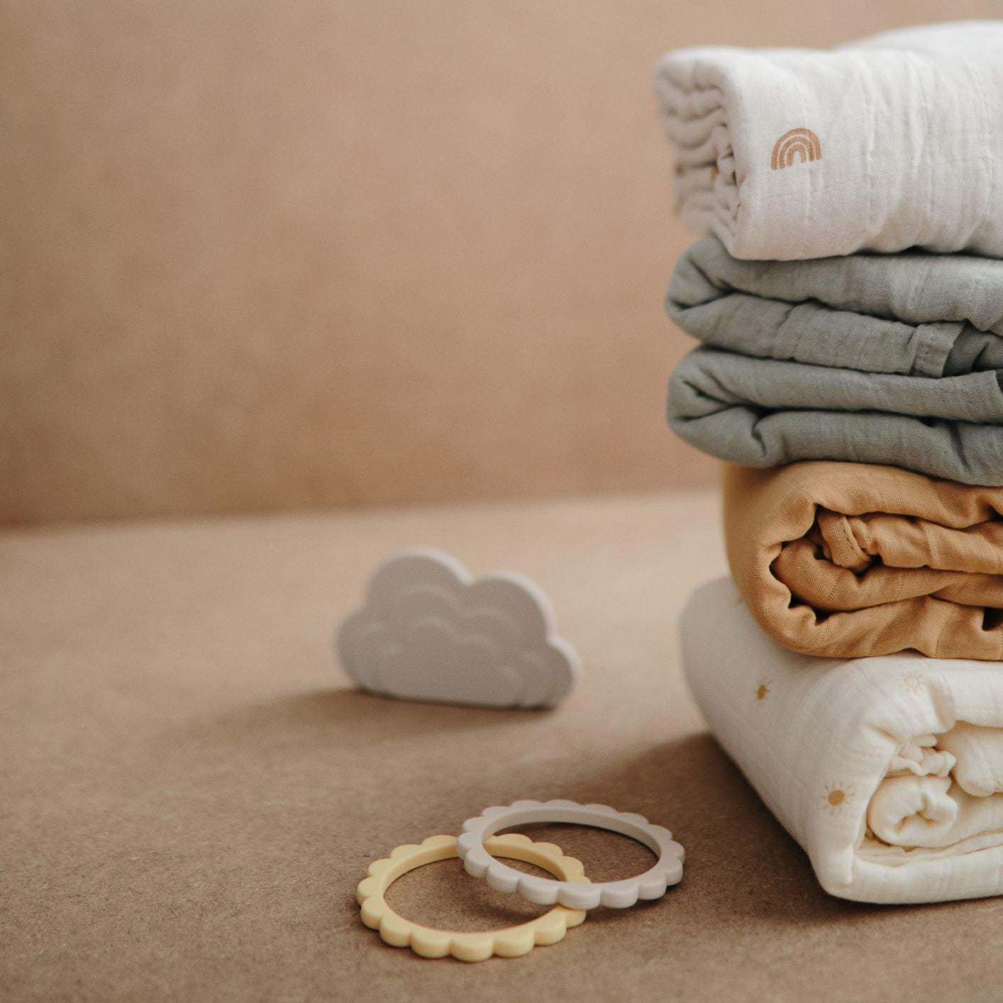 Mushie karkötő rágóka - virágos rágóka - pippadu