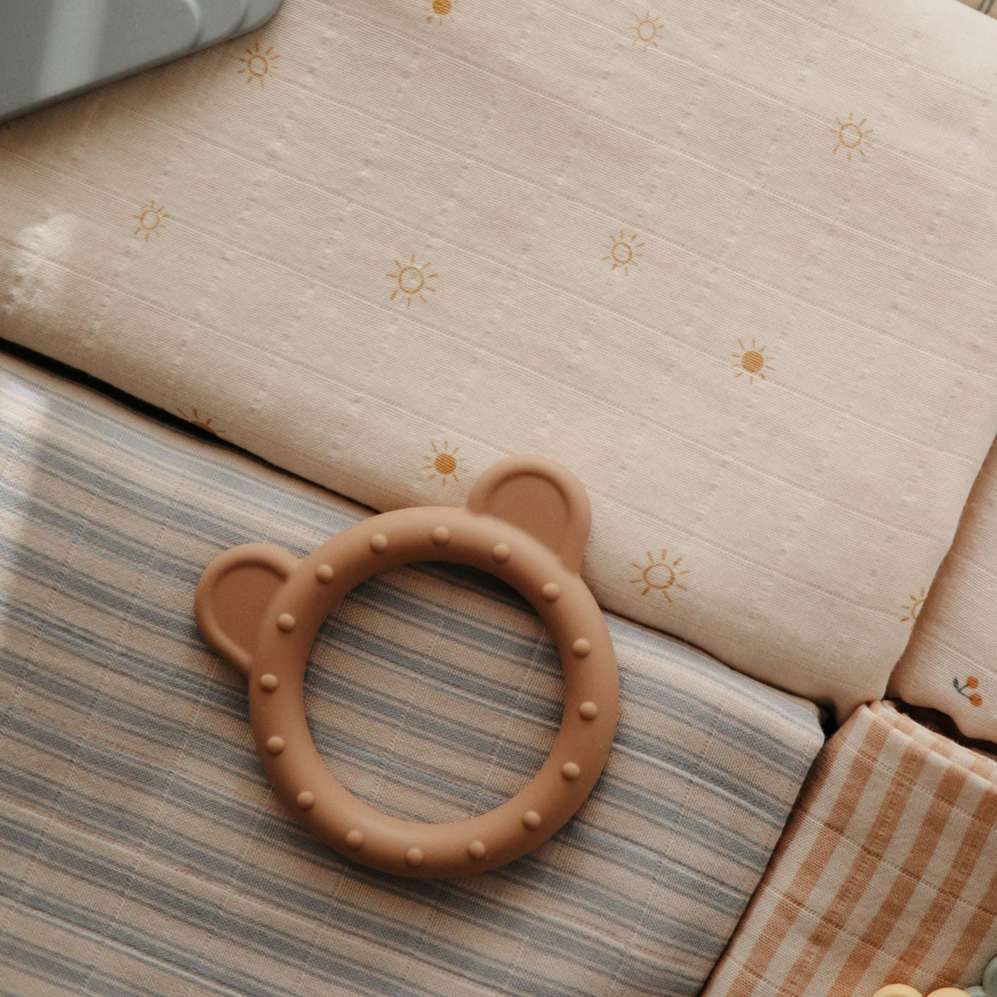 Muszlin pólya a pippadunál - kék csíkos mintával