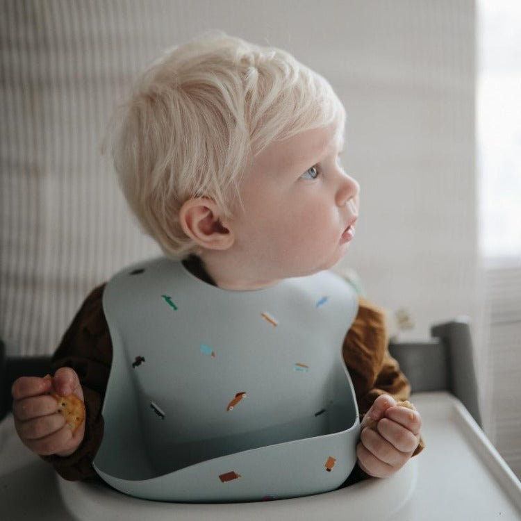 Hajlékony szilikon előke - kicsi kocsi - Pippadu