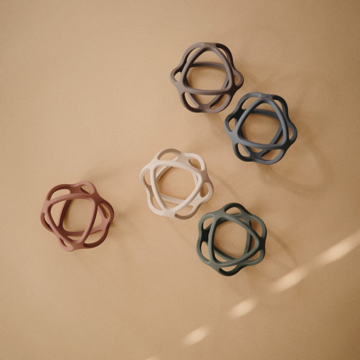 Labda rágókák a pippadunál - Mushie