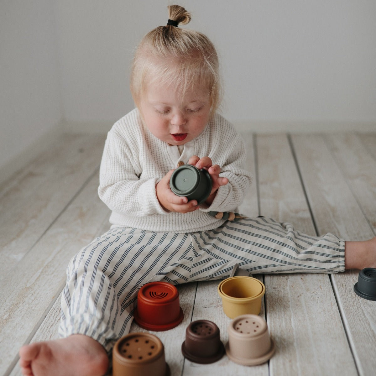 Építő pohártorony - retro - Pippadu