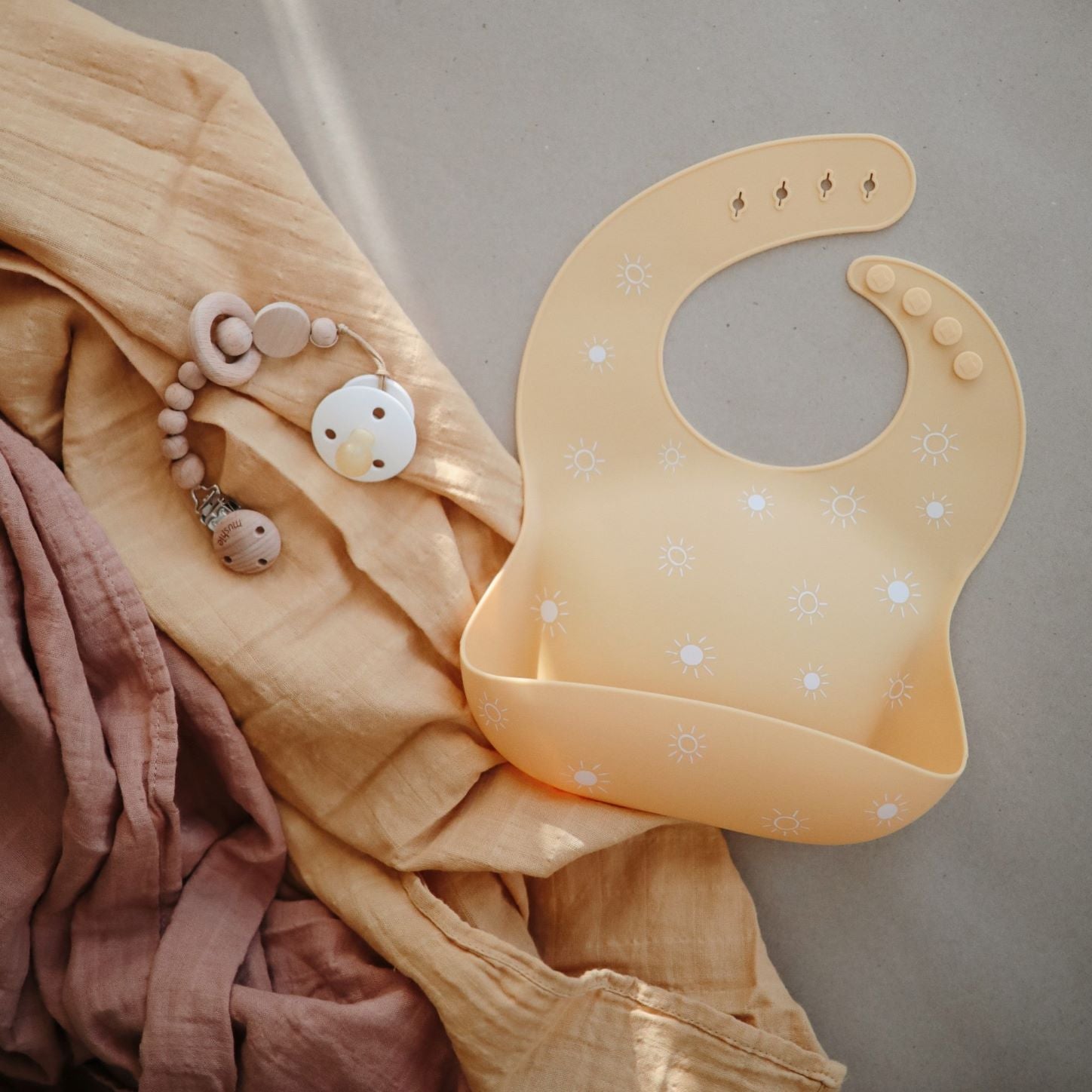 Mushie muszlin pólya - mustársárga színben is elérhető - pippadu