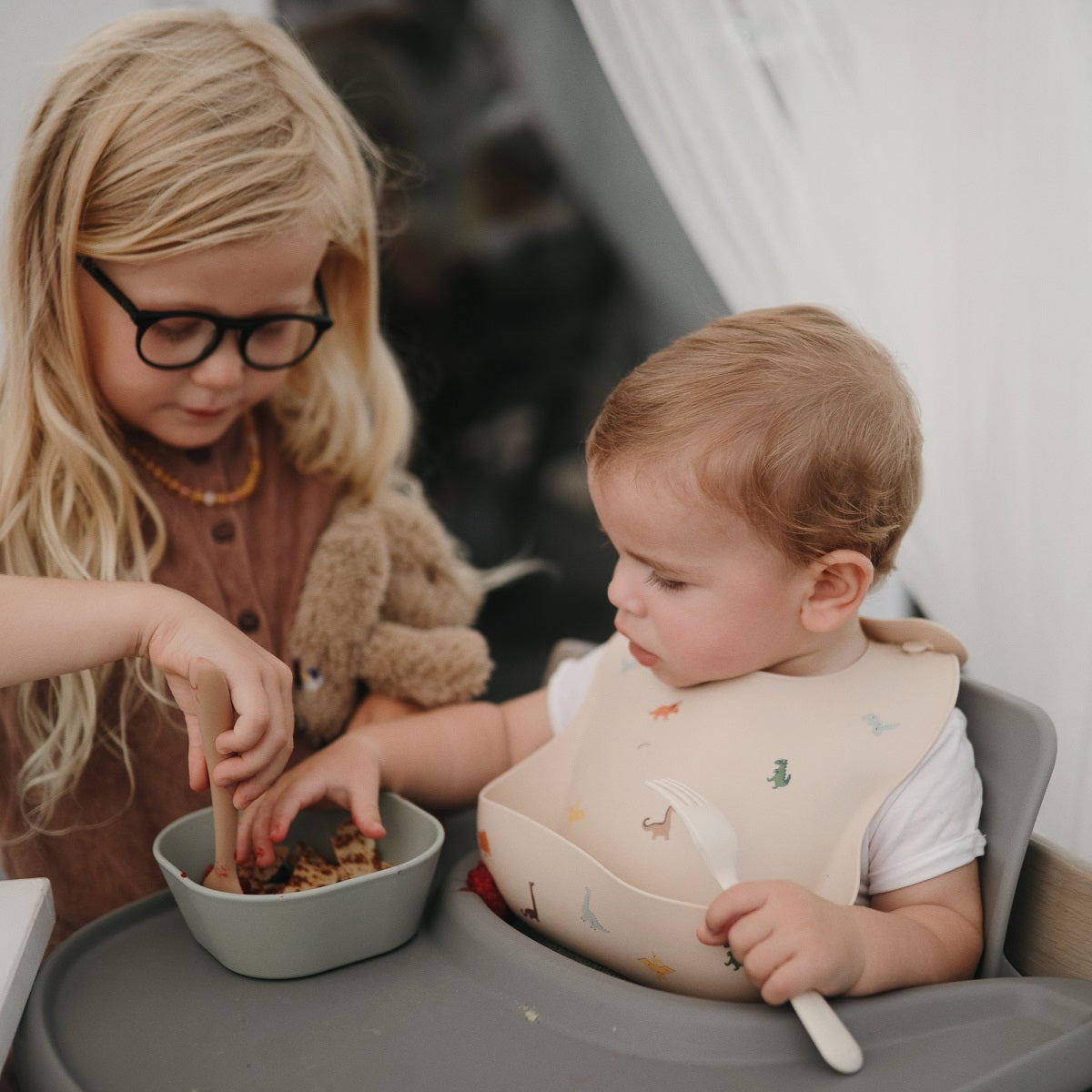 Négyzetes mélytányér - delfin - Pippadu