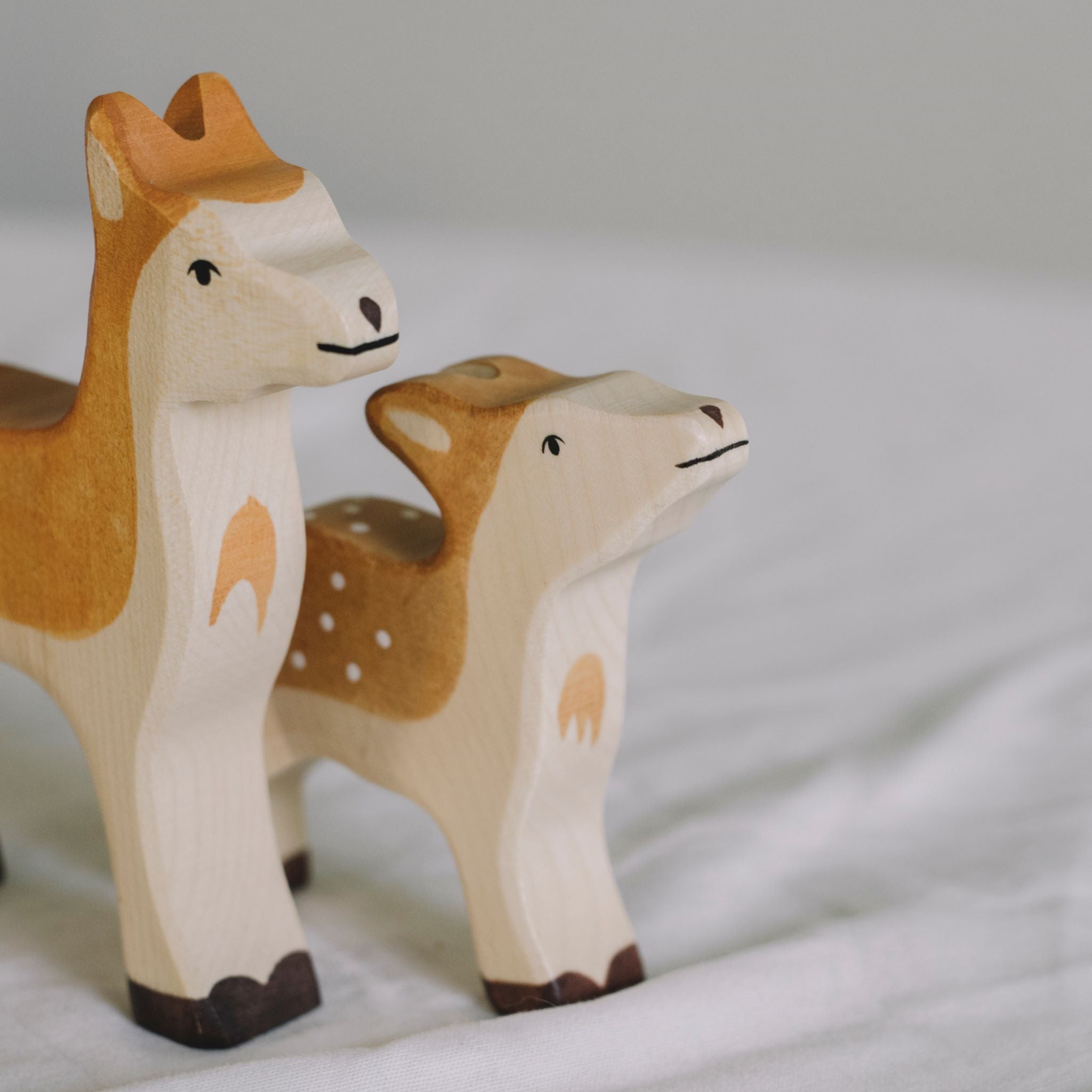 Pippadu - Holztiger fa játék őzgida