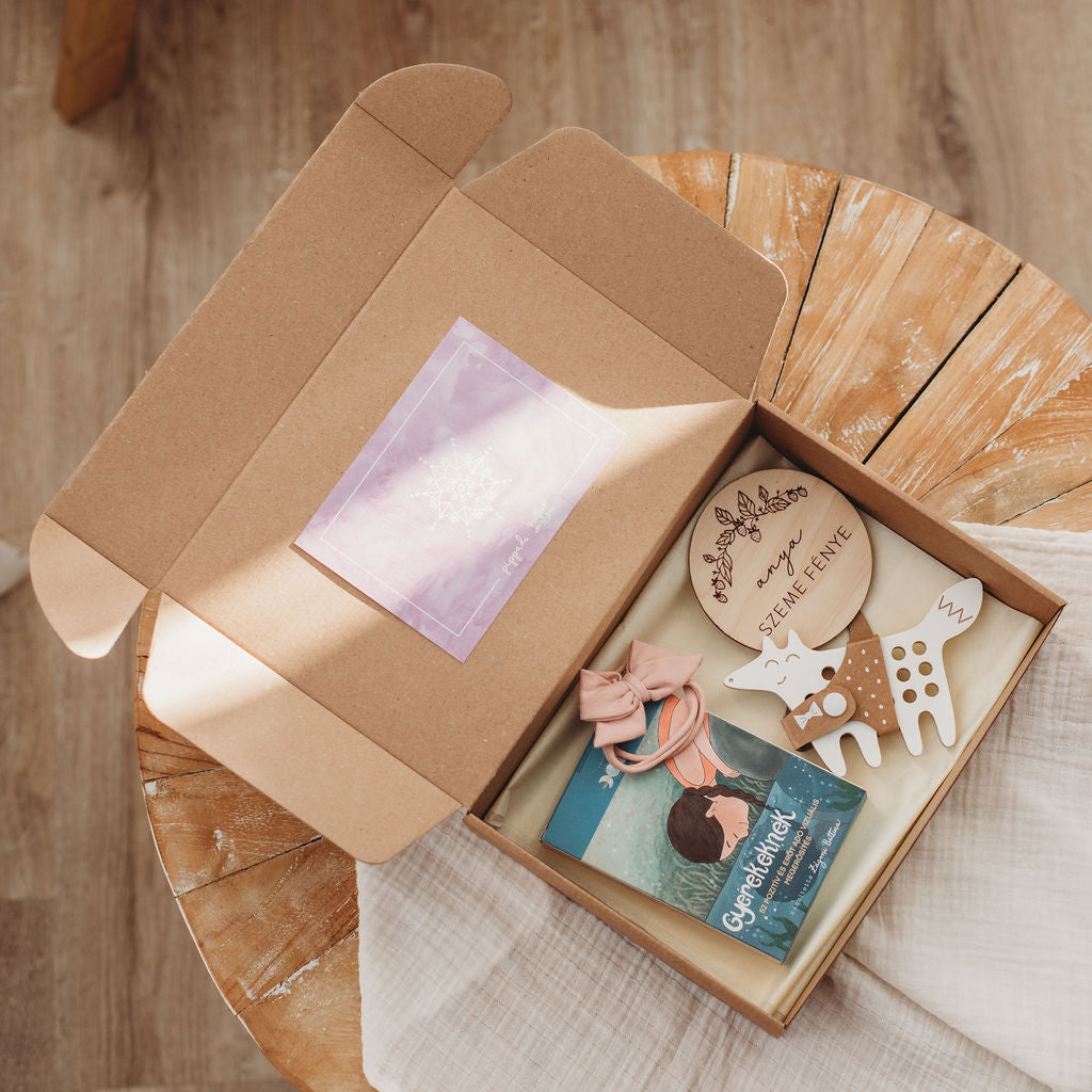 Egyedi ajándékcsomag Modern Goddess megerősítő kártyákkal a pippadunál - Gyerekkártyák
