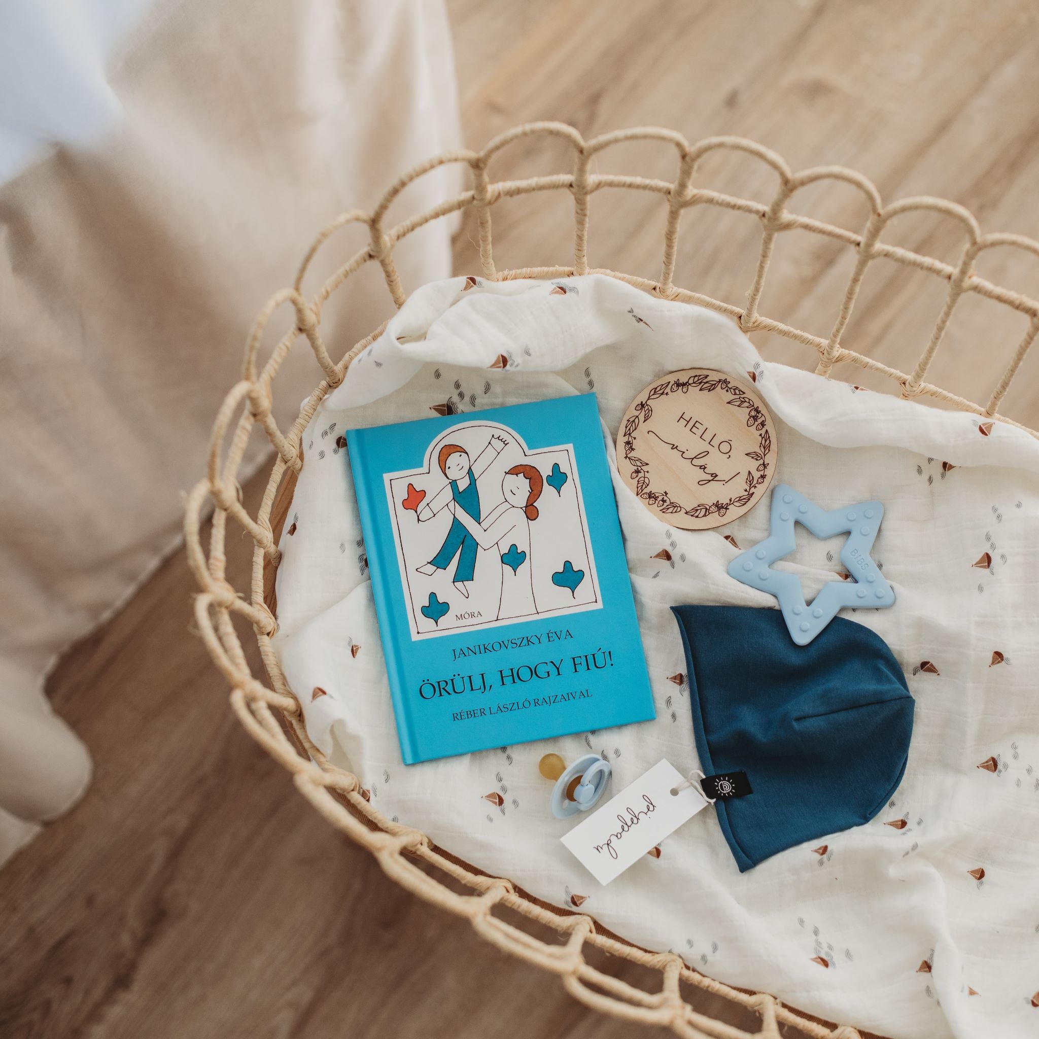 Pippadu kincsem ajándékcsomag kisfiús kismamáknak ajándékba - szeretettel készült, minőségi termékekkel