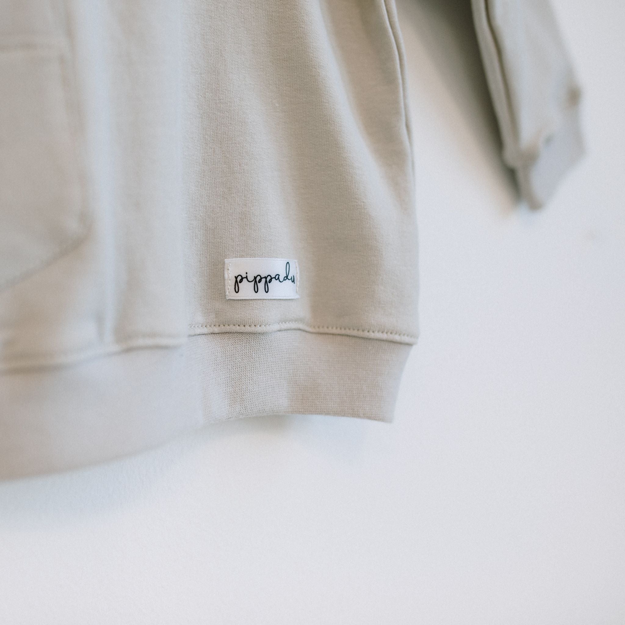 Anya-fia pulóver szett a pippadutól - pirított szezám színben