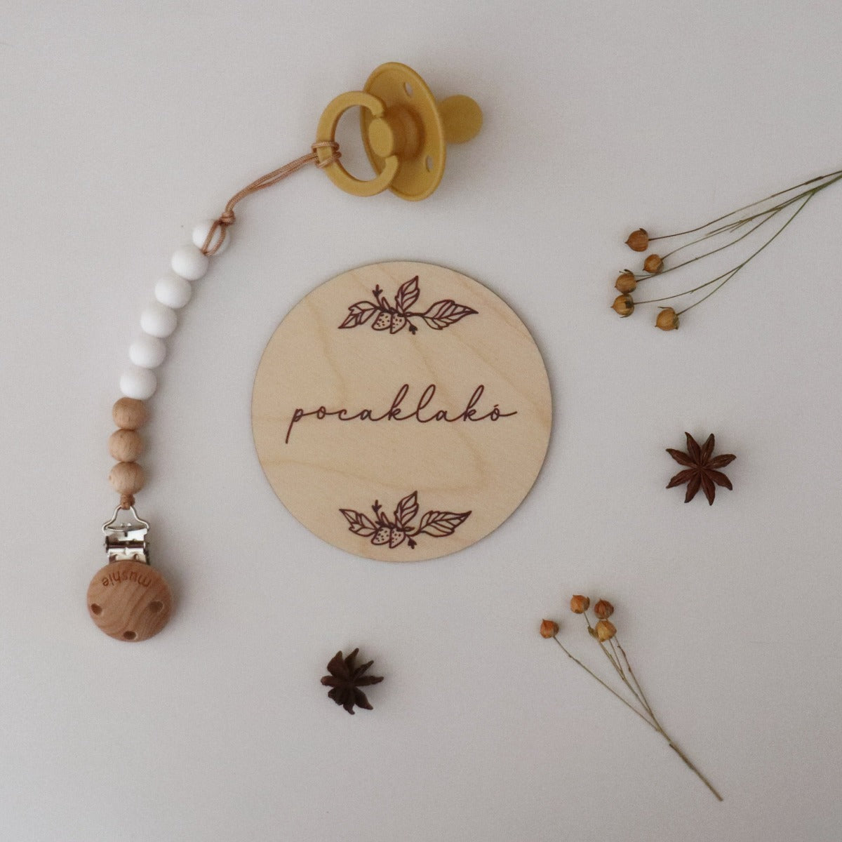 Babafotózási kellék fa korong - "pocaklakó" - pippadu