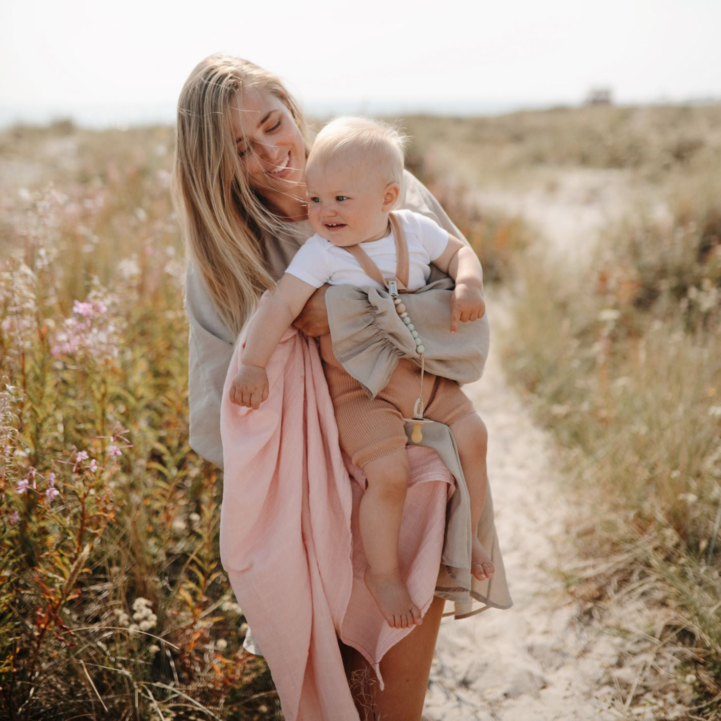 Mushie muszlin pólya pasztell színekben, skandináv dizájn - babatakaró - pippadu - dinók minta